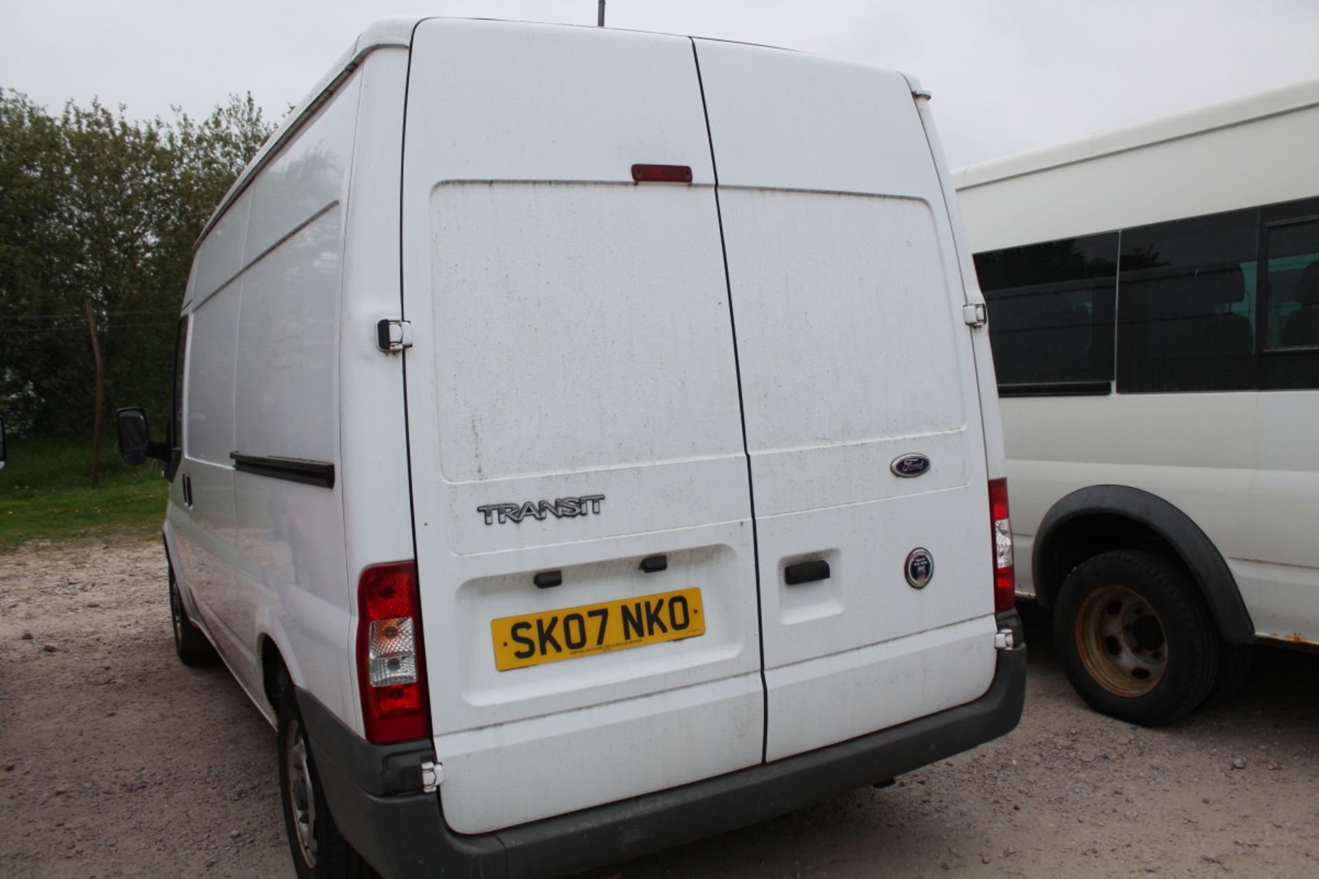 Ford Transit 130 T280m Fwd - 2198cc 2 Door Van - Image 3 of 3