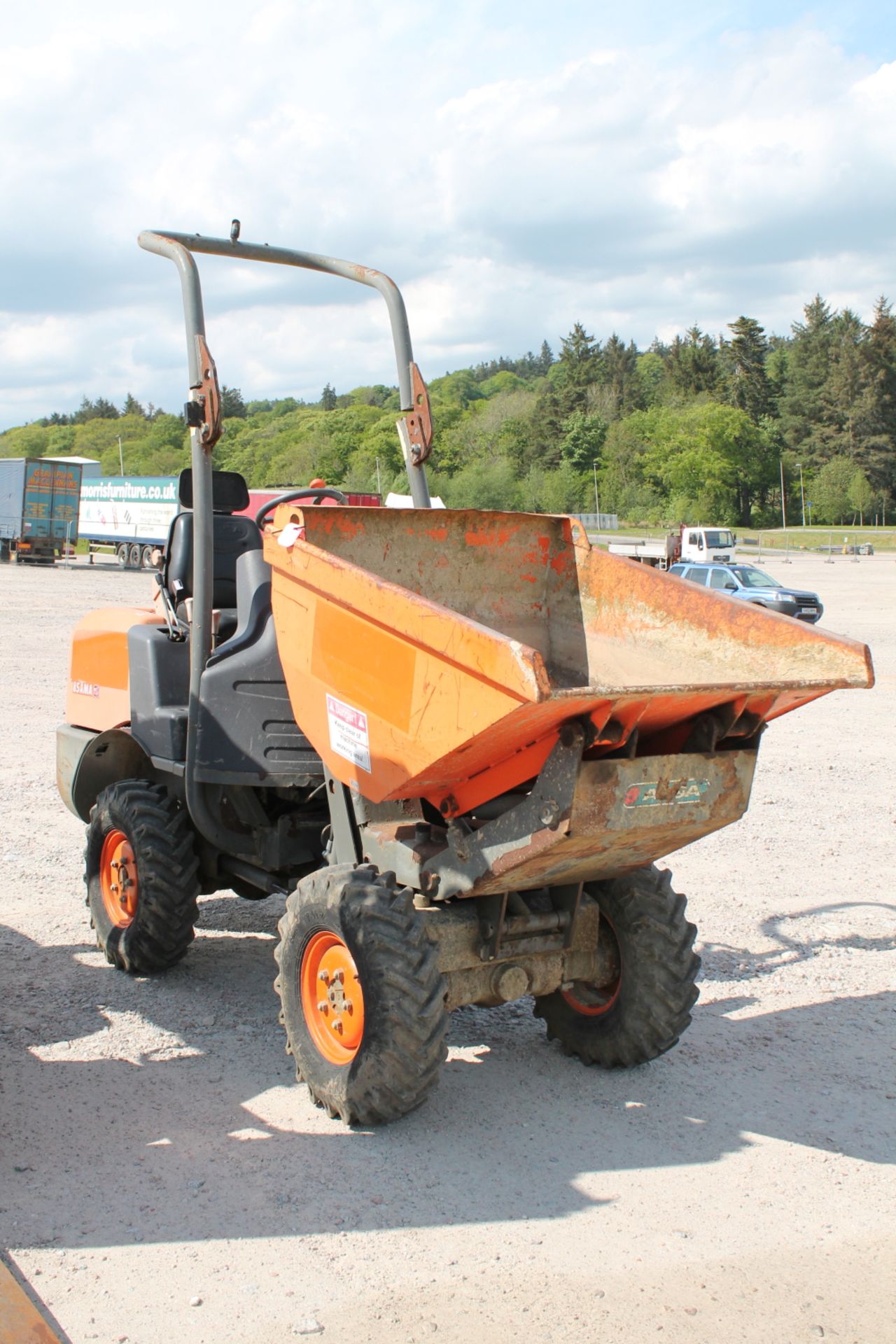 AUSA 1 T Dumper, 495 Hours, + VAT