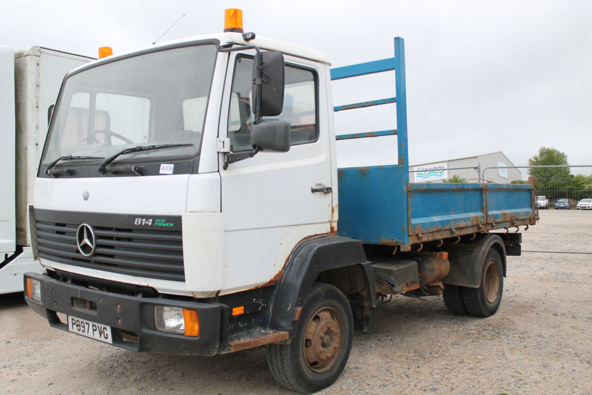 Mercedes Cvs Lk900 814 D - 4250cc 2 Door Truck