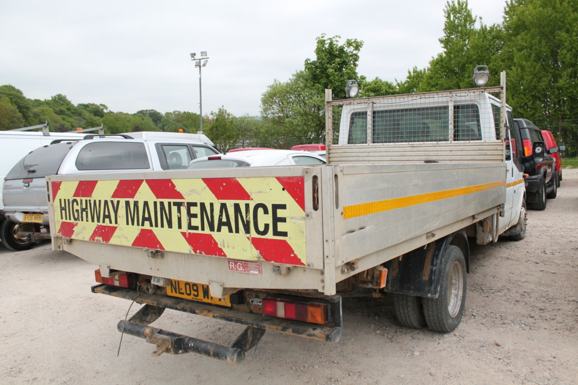 Ford Transit 100 T350l D/c Rwd - 2402cc 2 Door Van - Image 3 of 3