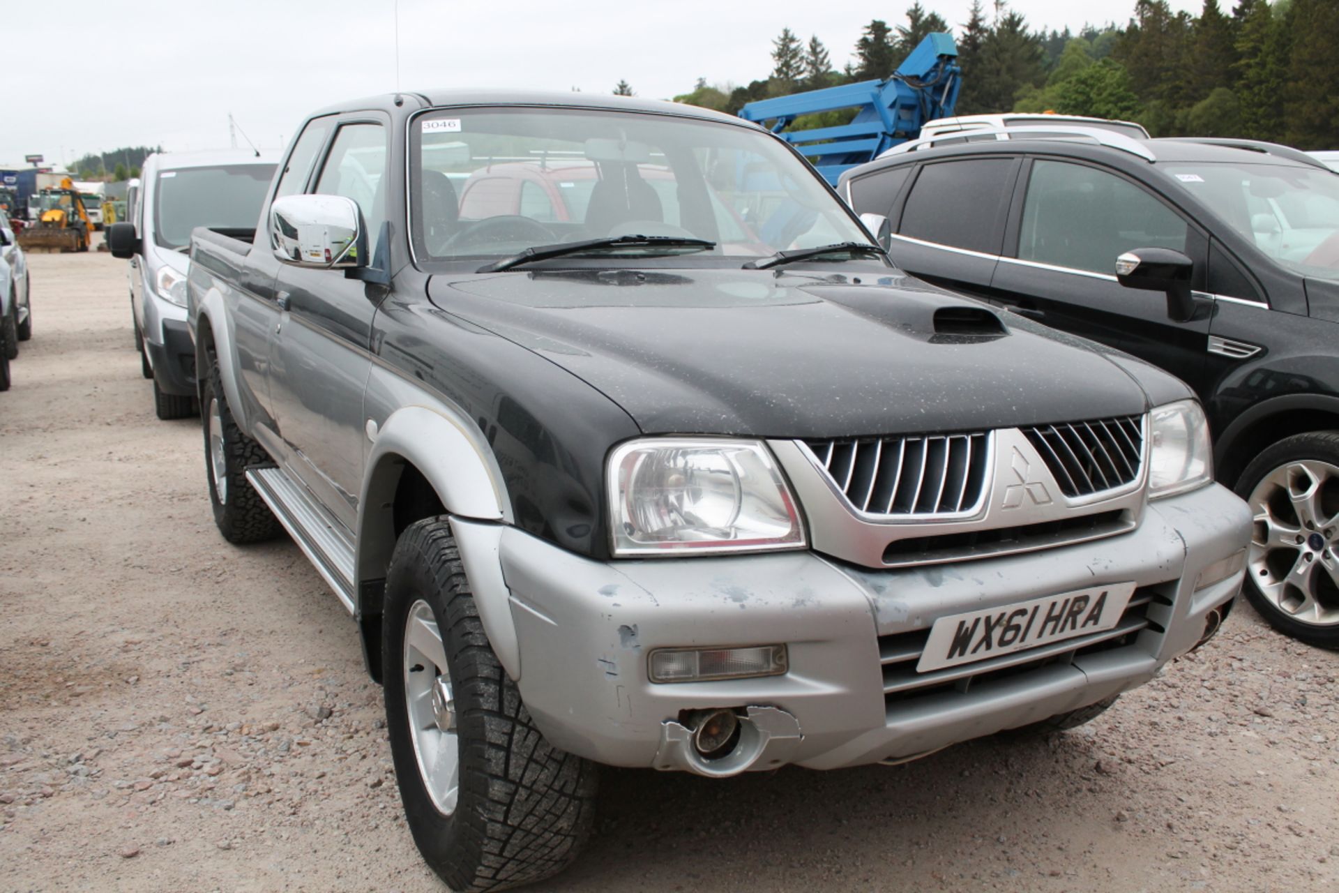 Mitsubishi Unknown - 2477cc Pickup