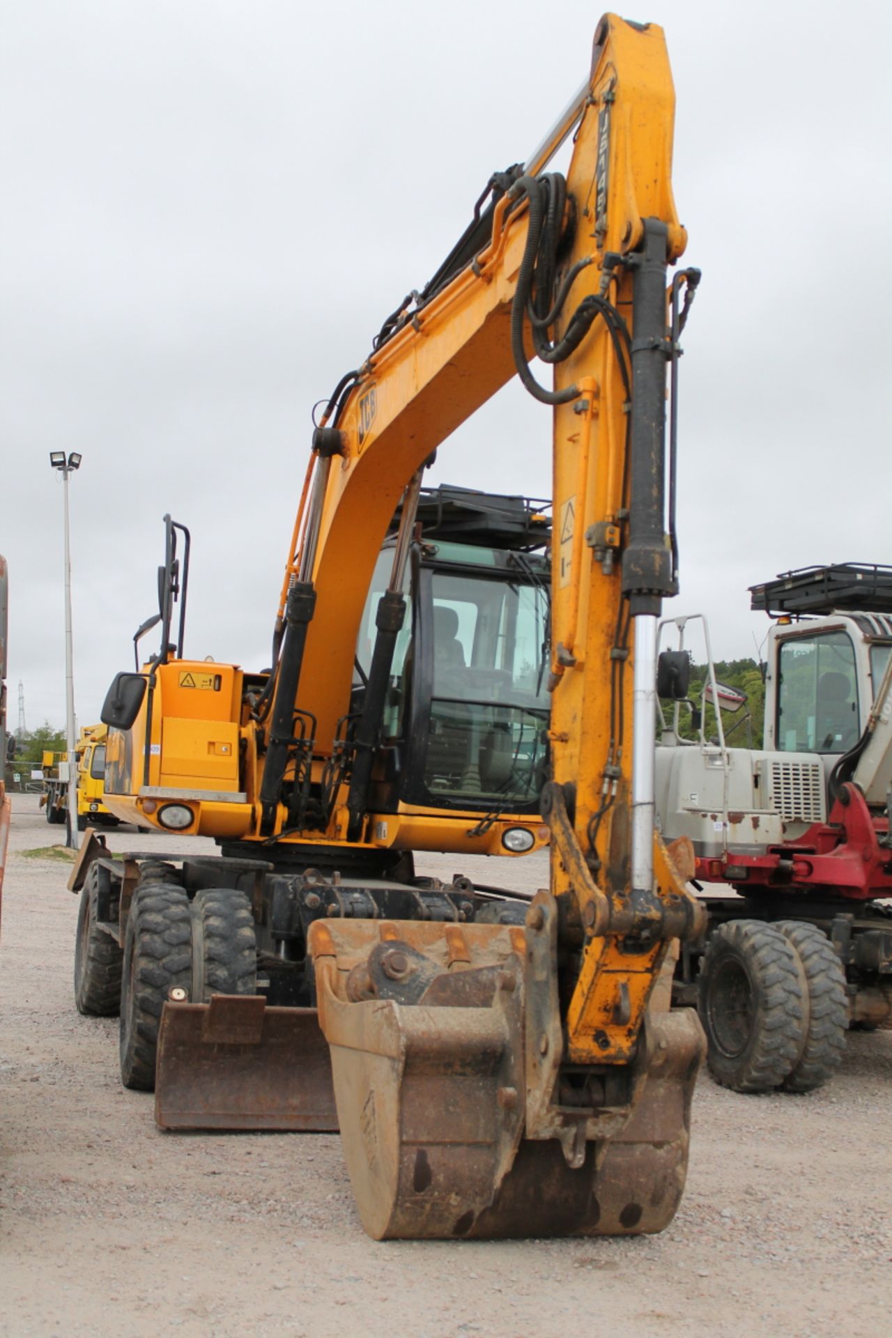 JCB JS145W - 4329cc 1 Door Tractor