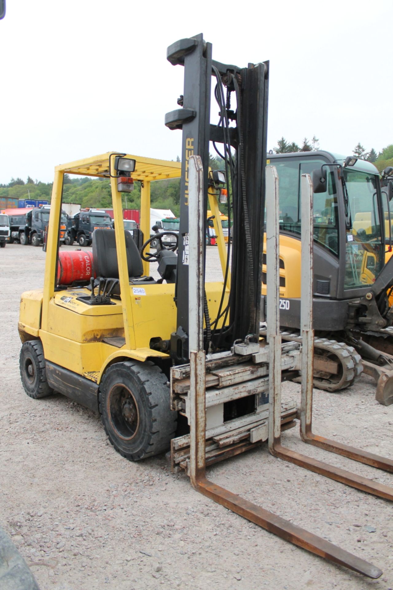Hyster Forklift H3-00XM, Gas Powered, Year 2000, Serial No. H177B18179T, +VAT,