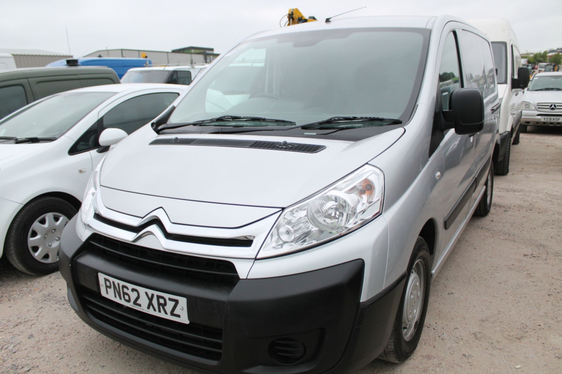 Citroen Dispatch 1000 L1h1 En-ris - 1560cc Van - Image 2 of 3