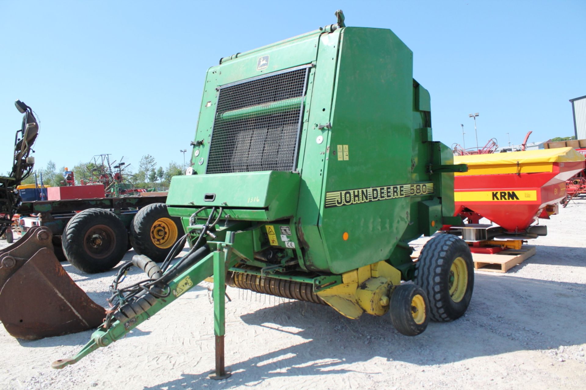 JOHN DEERE 580 BALER WITH PTO & COMPUTER