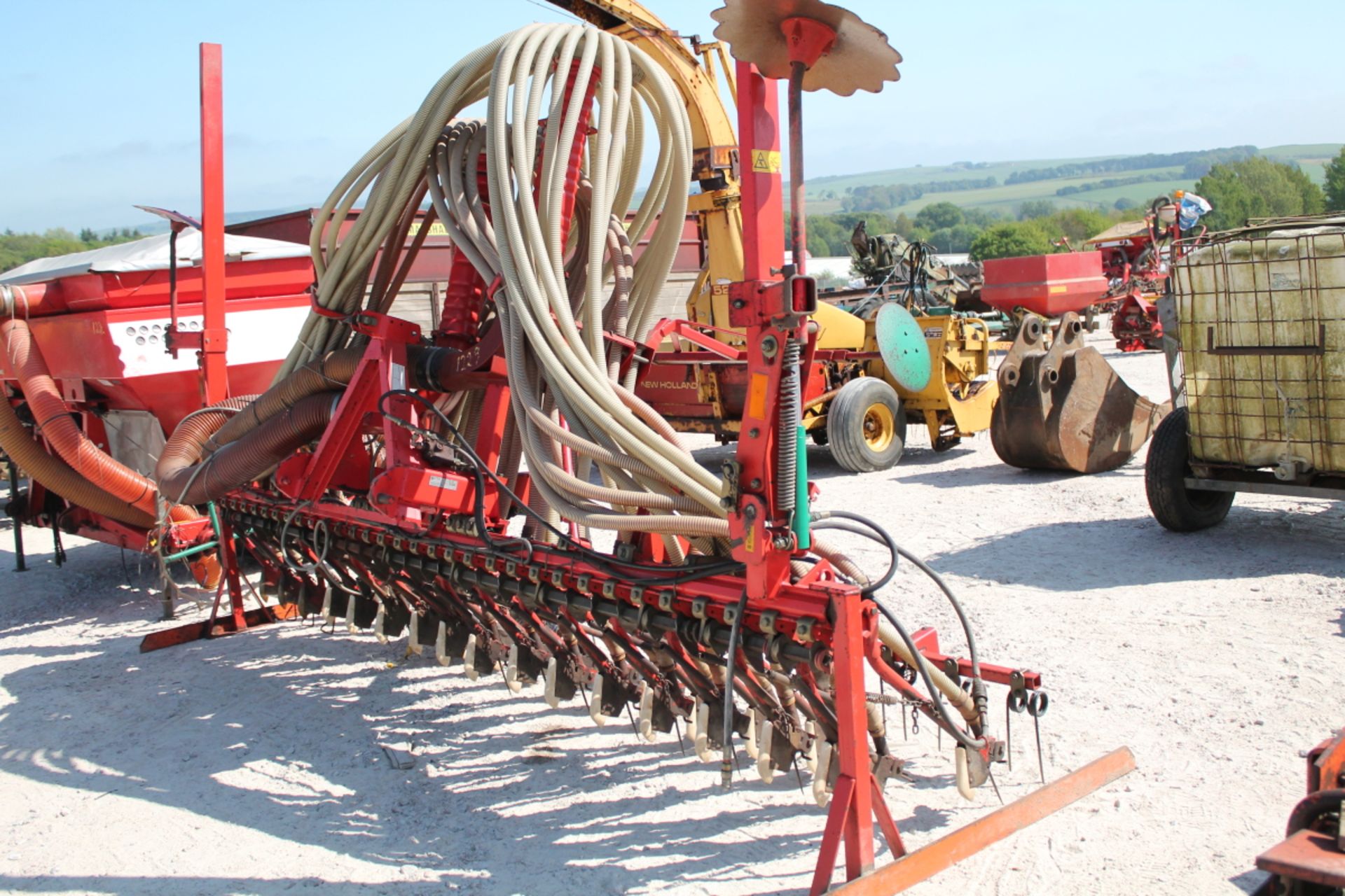 KUHN ACCORD POWER HARROW ONE PASS WITH PTO & C/BOX IN P/CABIN - Image 2 of 3