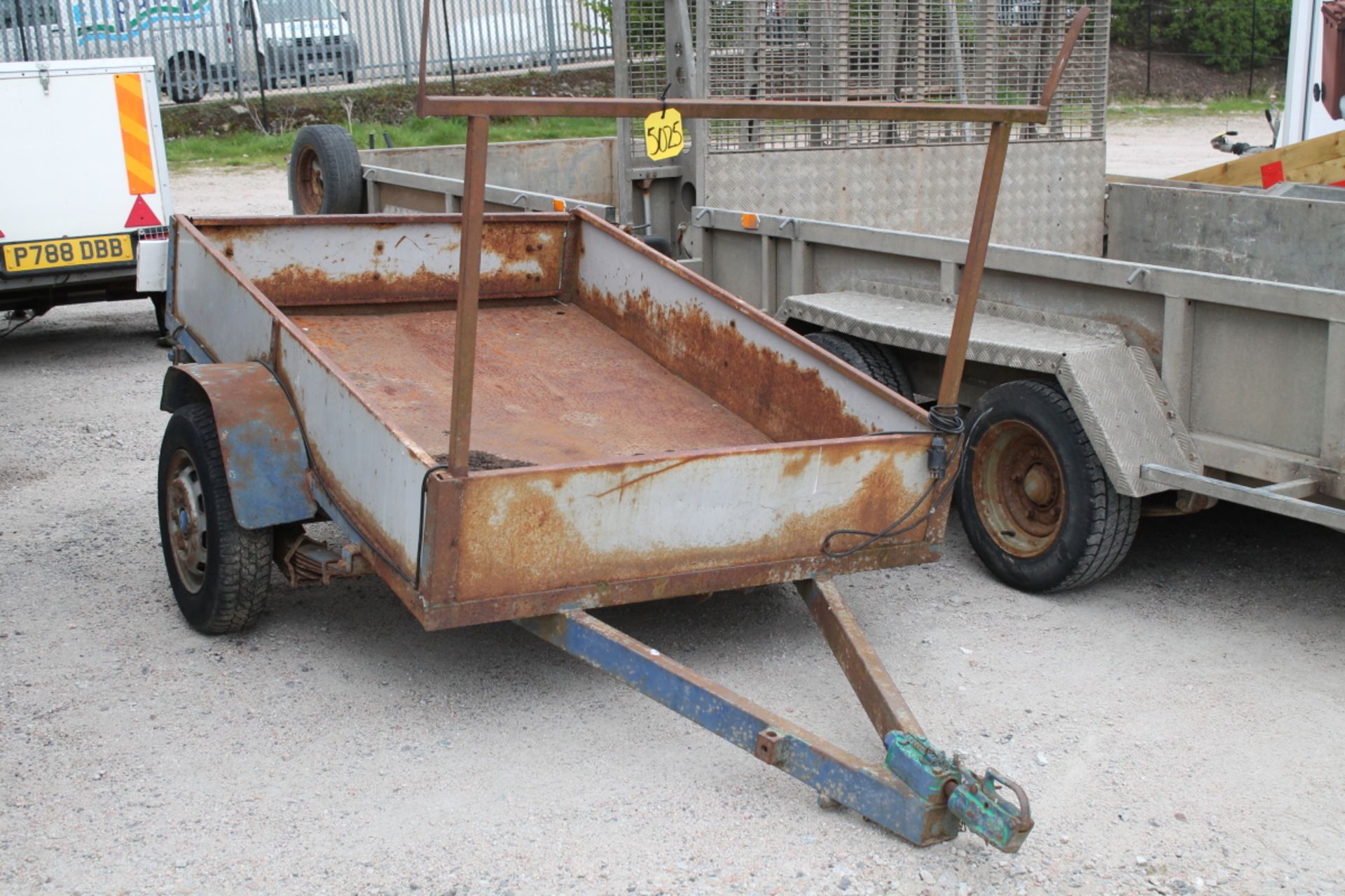 SINGLE AXLE TRAILER