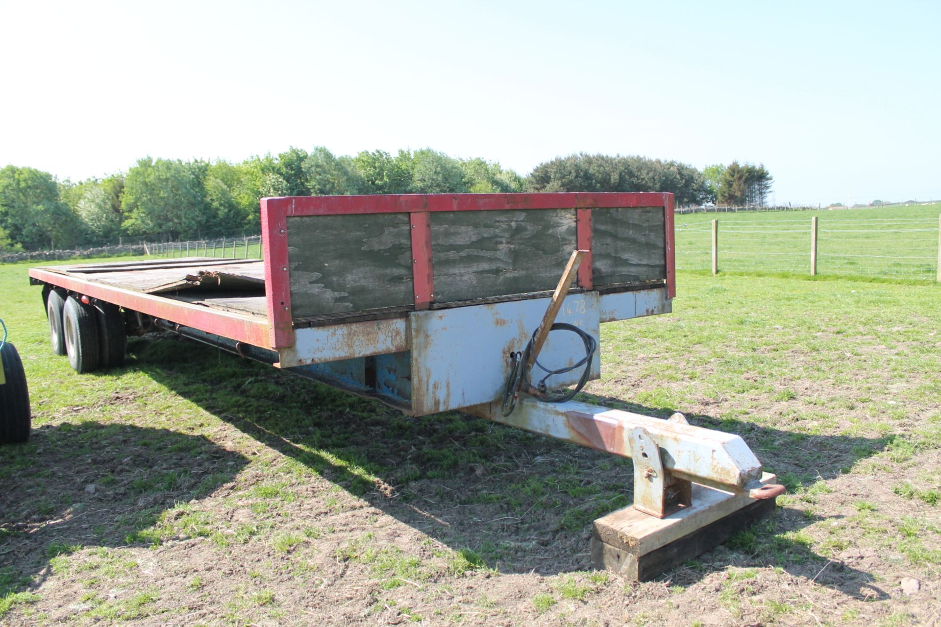 30 FT DOUBLE AXLE BALE TRAILER