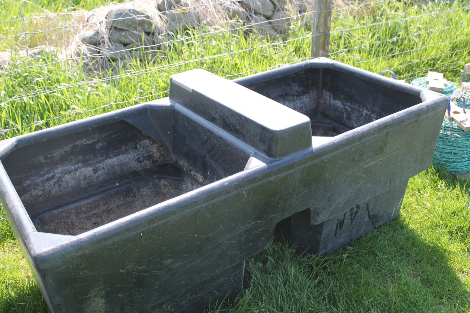 TWIN WATER TROUGH