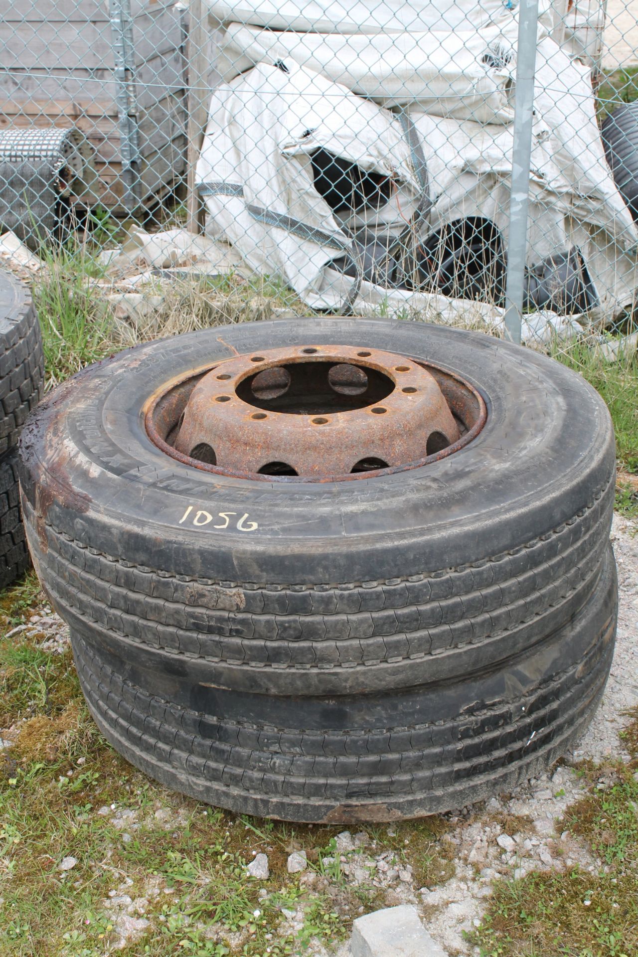 10 STUD LORRY WHEELS & USED TYRES