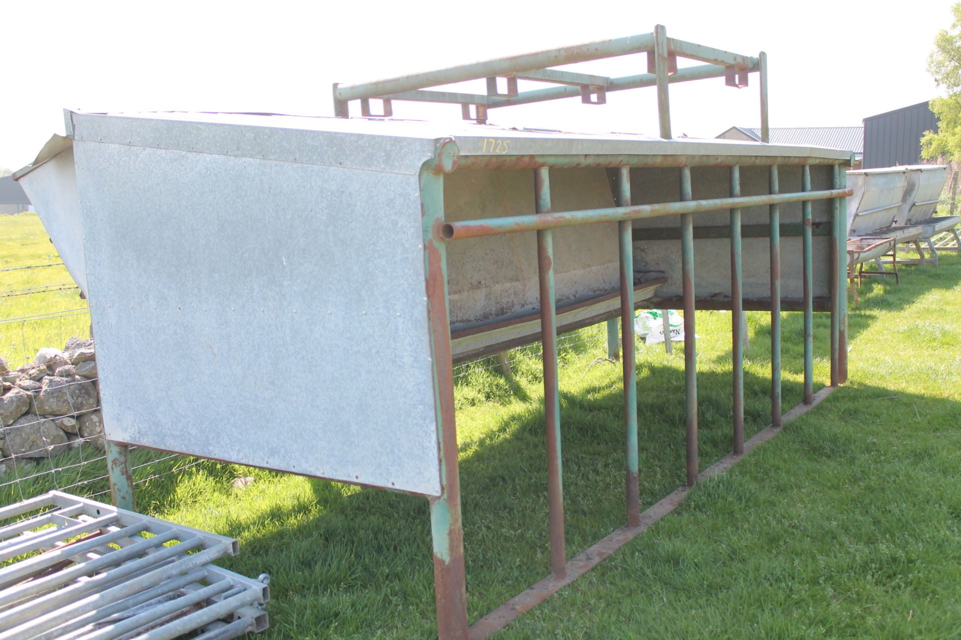 CALF CREEP FEEDER