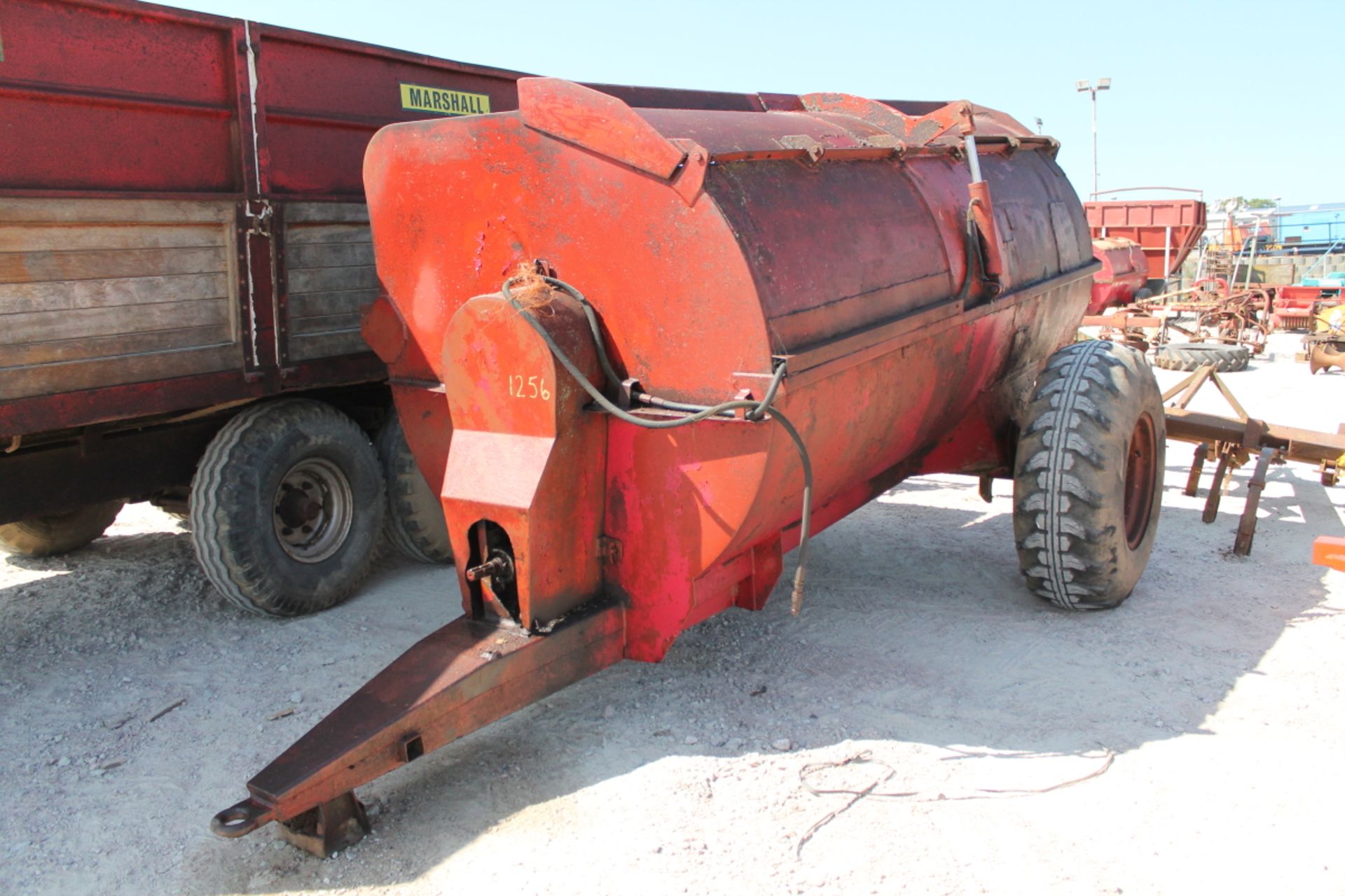 MARSHALL MUCK SPREADER WITH PTO
