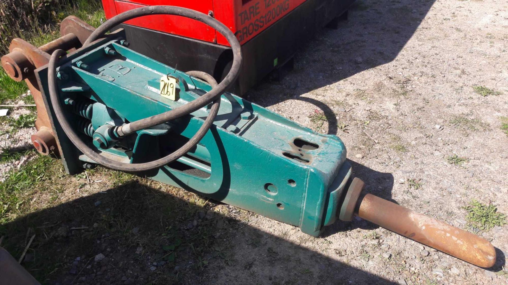 MONTABERT BREAKER BRH250