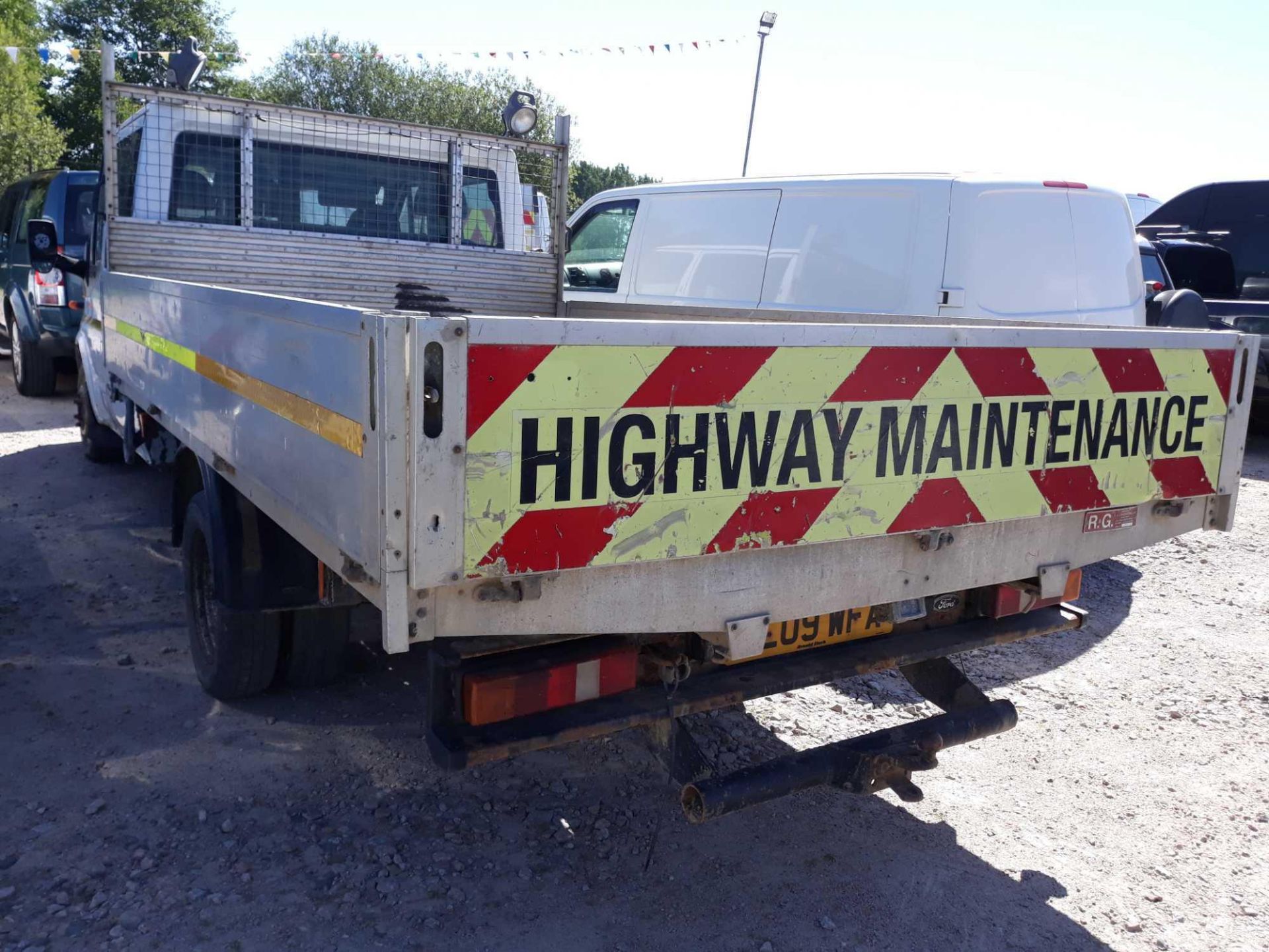 Ford Transit 100 T350l D/c Rwd - 2402cc 2 Door Van - Image 3 of 3