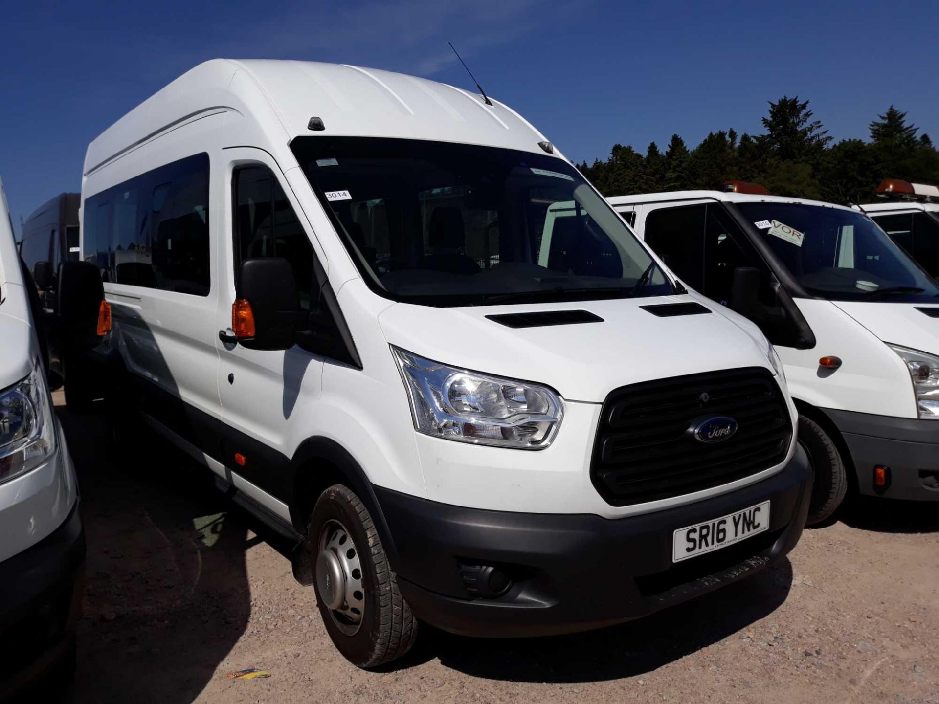 Ford Transit 460 Econetic Tech - 2198cc 2 Door Minibus