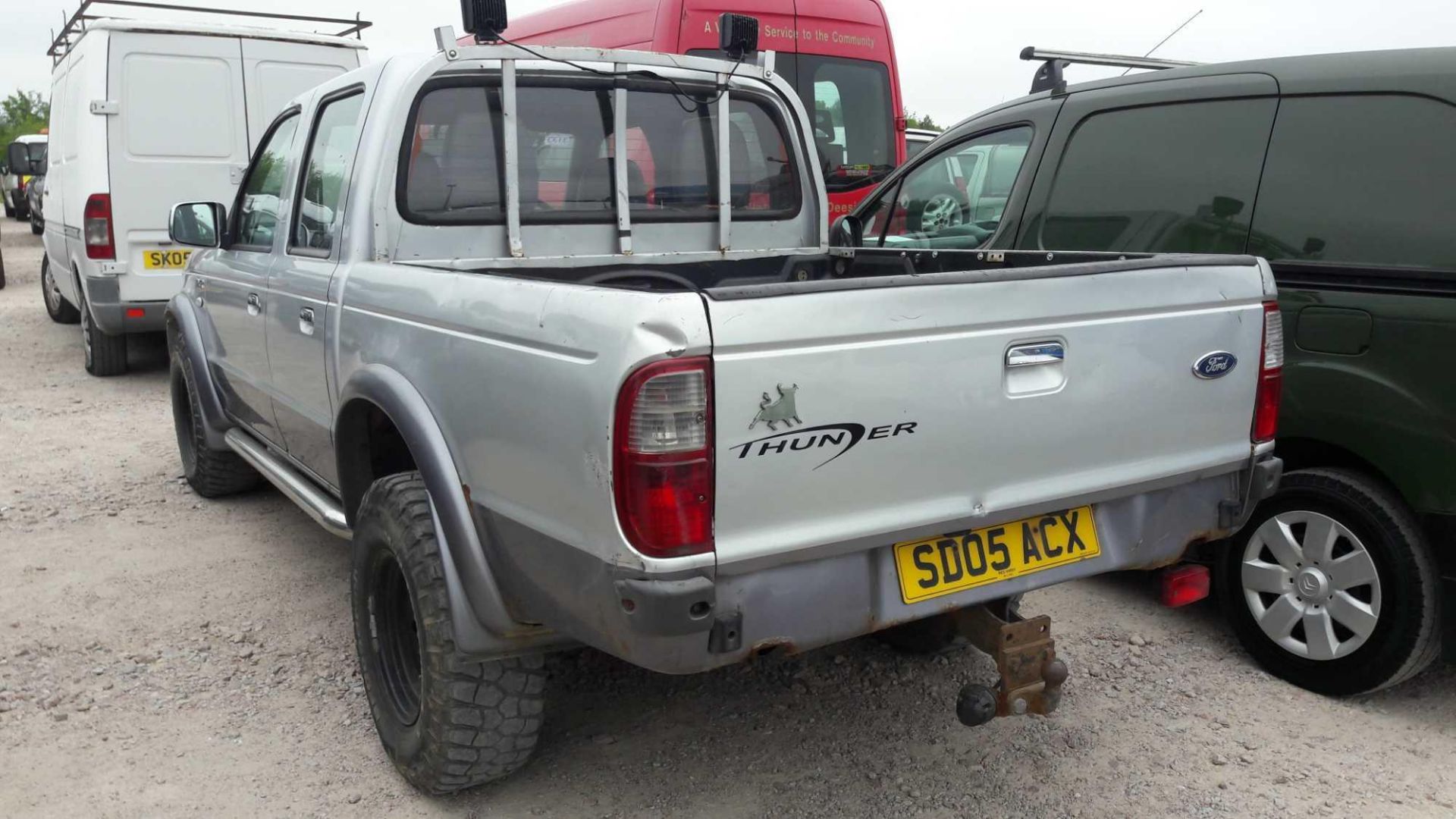 Ford Ranger Xlt Thunder - 2500cc Pickup - Image 3 of 4