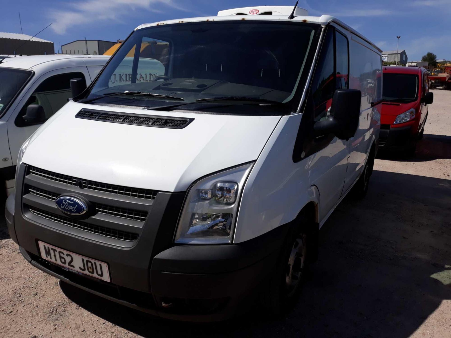 Ford Transit 100 T260 Fwd - 2198cc Van - Image 2 of 3