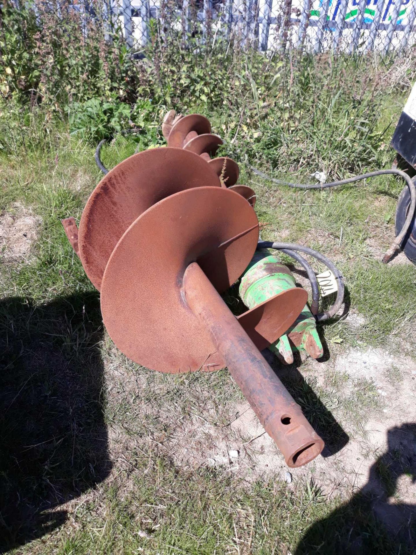 AUGER C/W 2 DRILLS