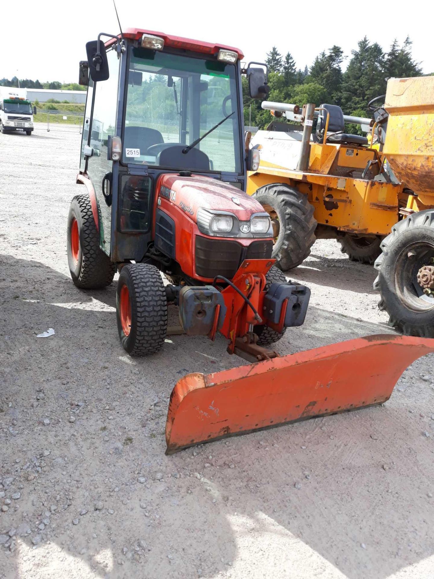 Kubota B2530 - 1123cc 2 Door Tractor