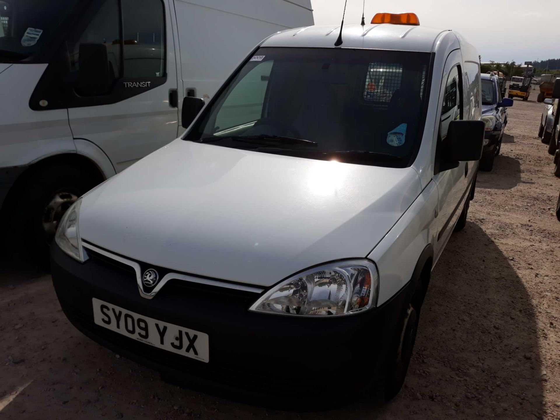 Vauxhall Combo 1700 Cdti - 1248cc 2 Door Van - Bild 2 aus 3