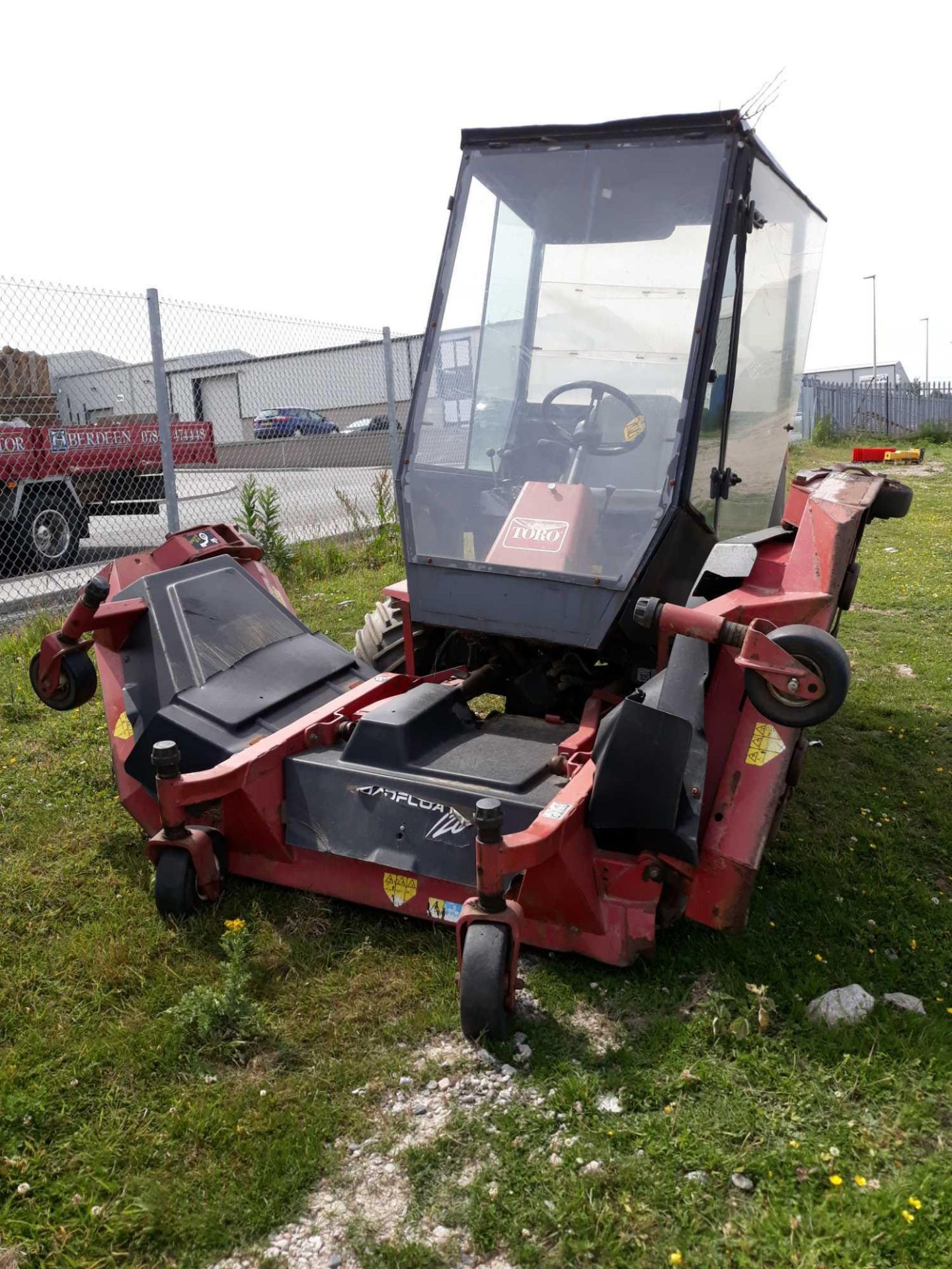 TORO MOWER