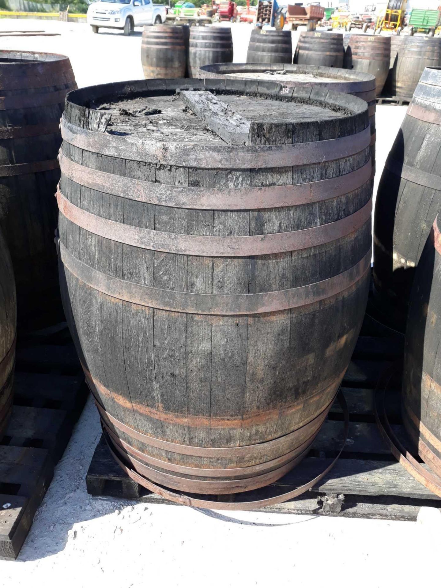 WHISKEY BARREL