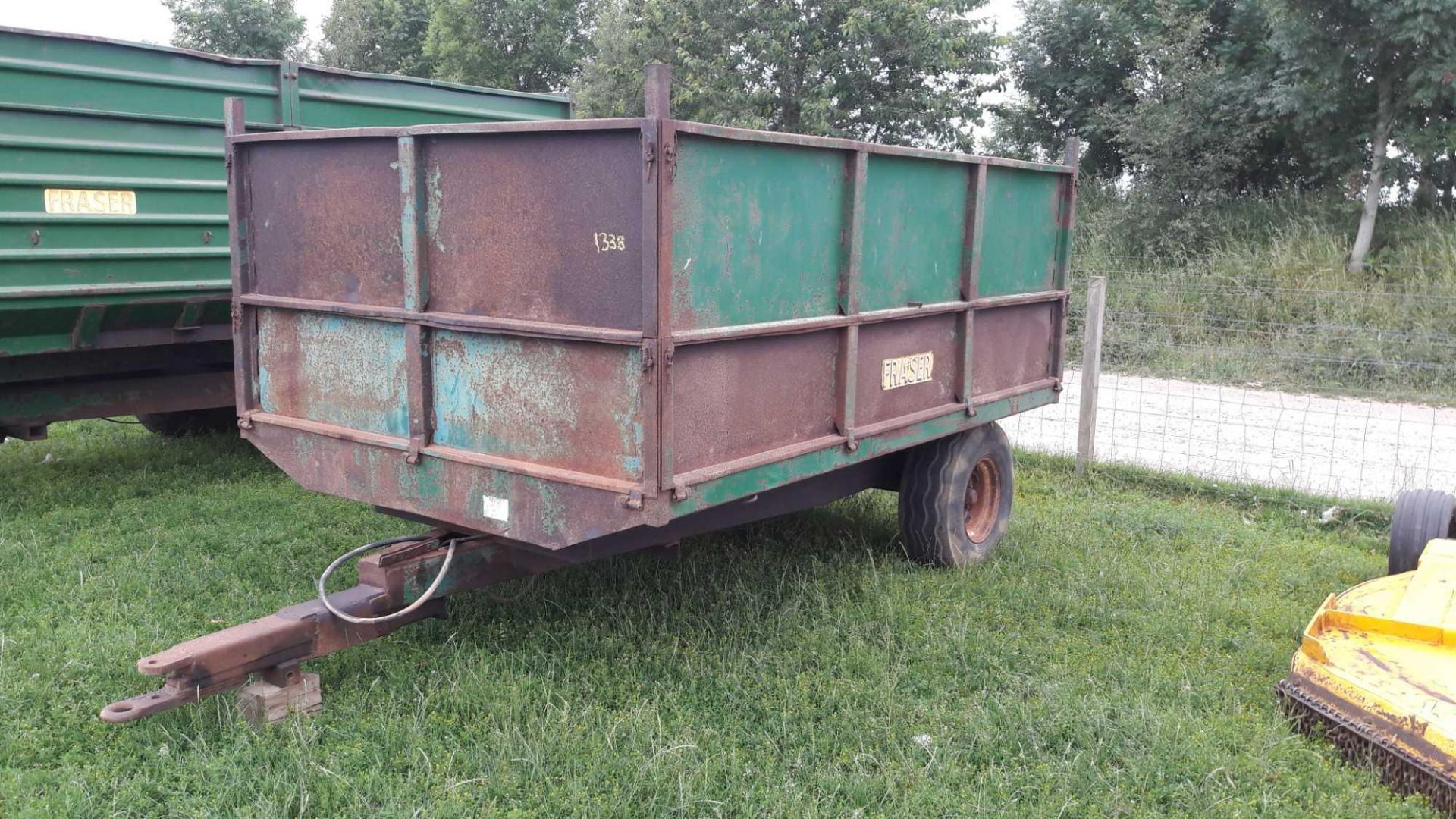 FRASER 5 TON GRAIN TRAILER