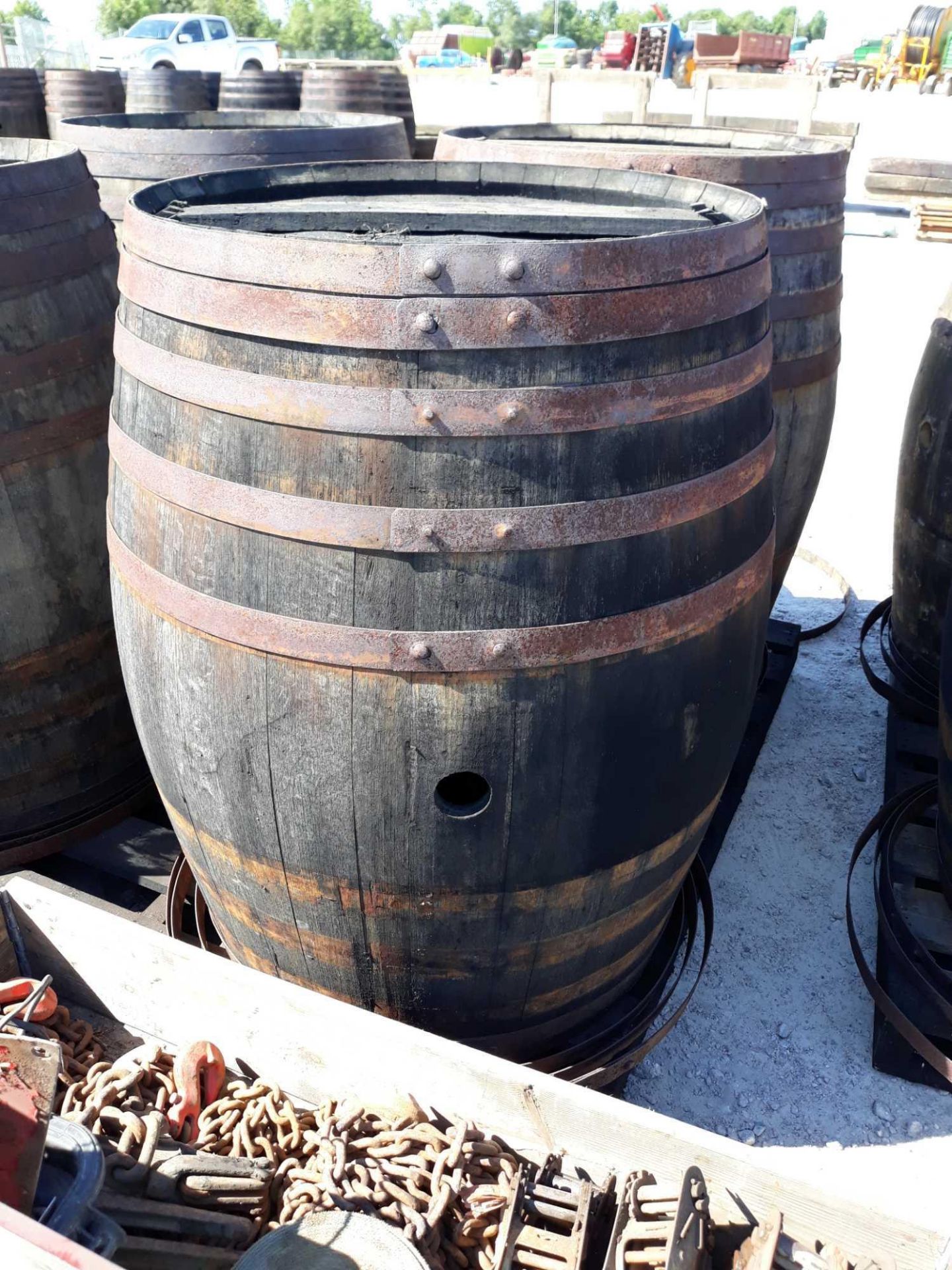 WHISKEY BARREL