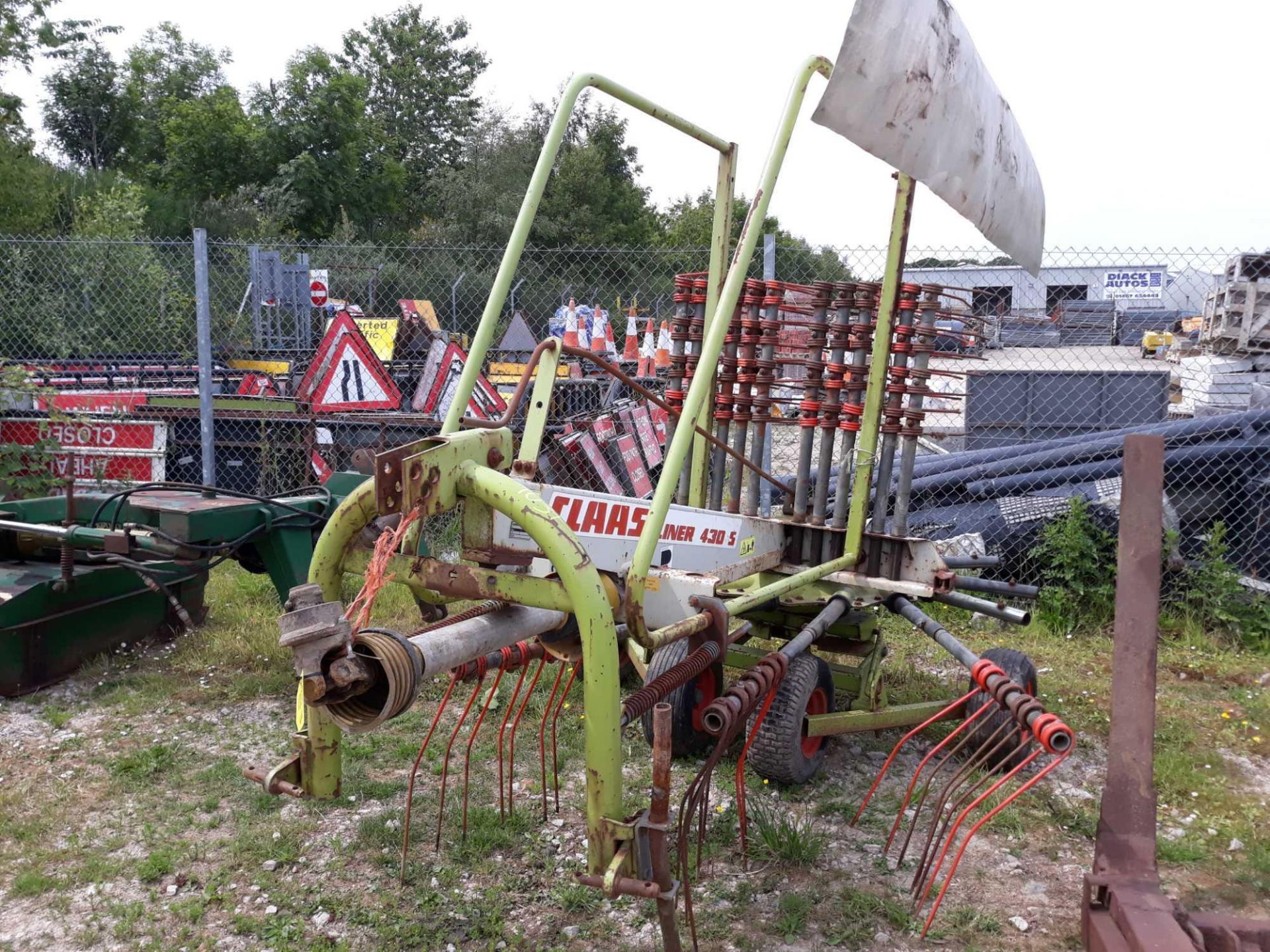 CLAAS LINER 430 SINGLE ROTOR RAKE WITH PTO