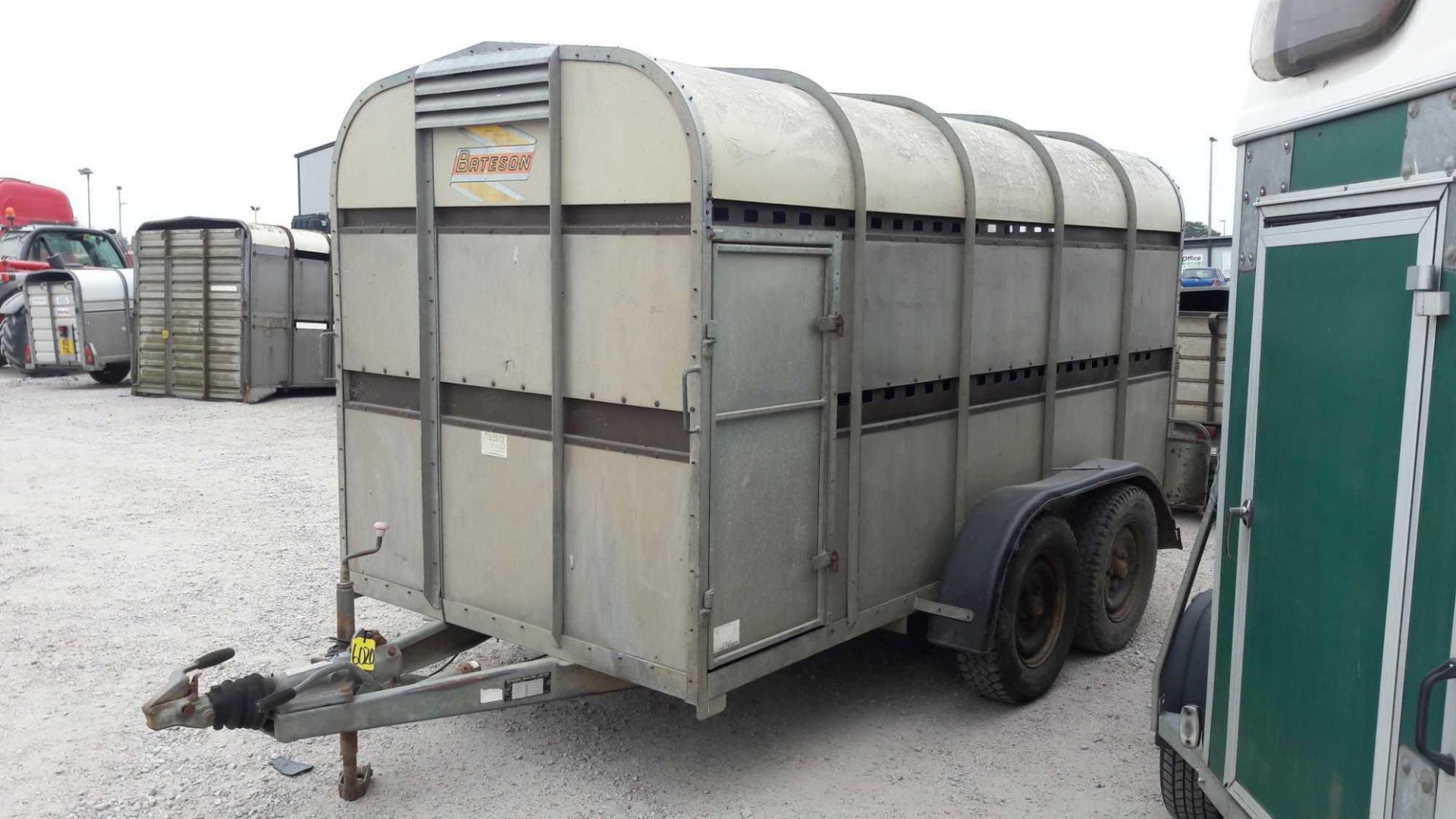 BEATSON LIVESTOCK TRAILER INCL SHEEP DECKS