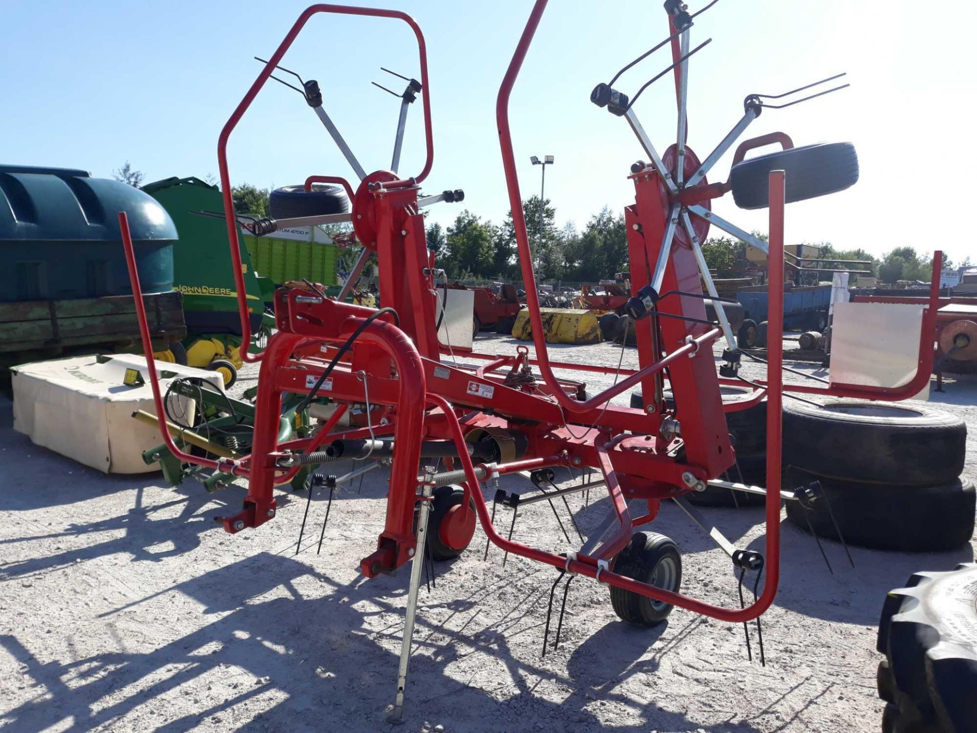 ENOROSSI GH 5200 TEDDER WITH PTO