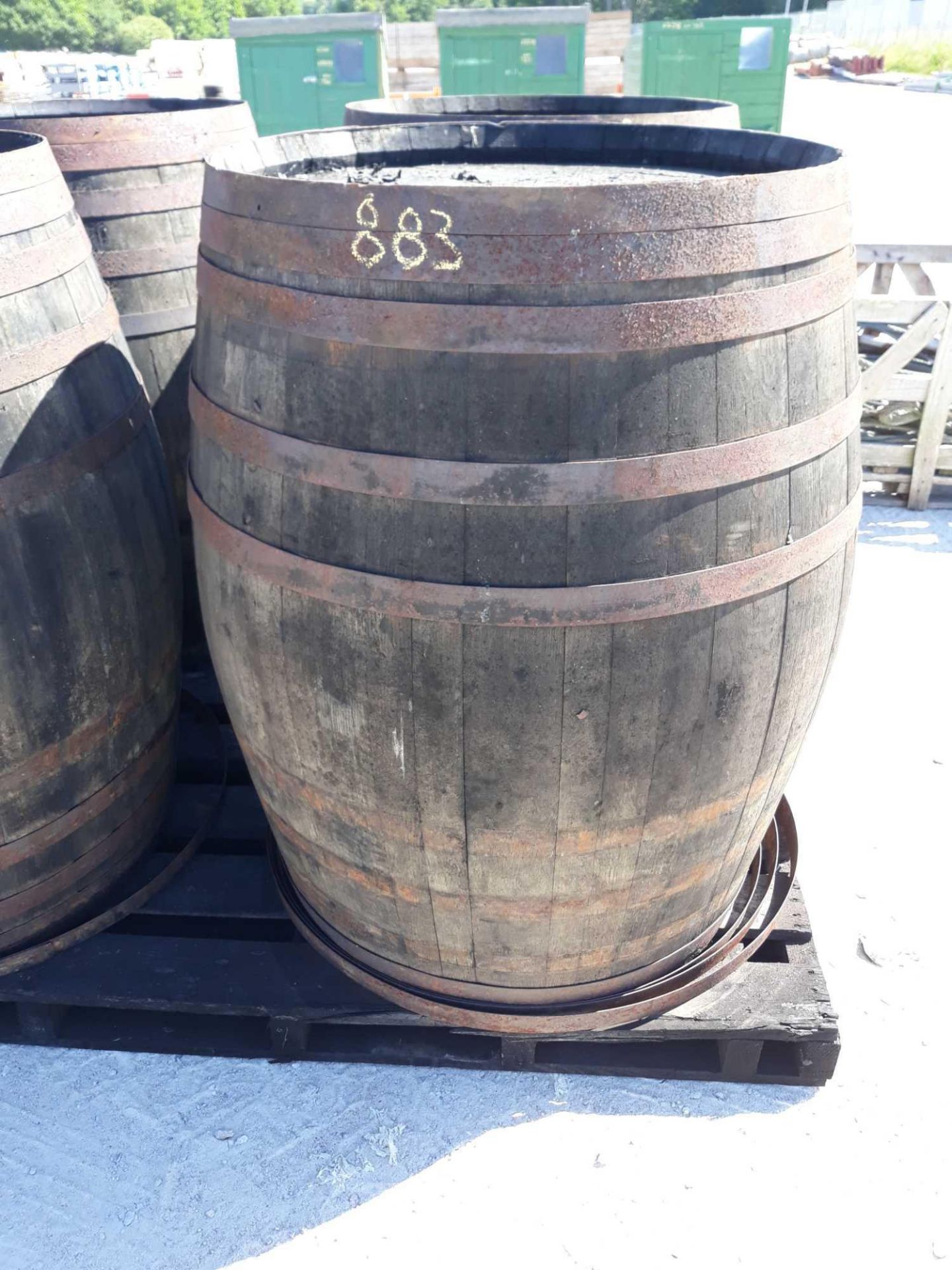 WHISKEY BARREL