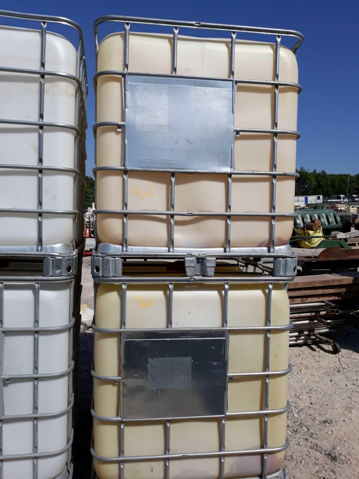 2 IBC TANKS