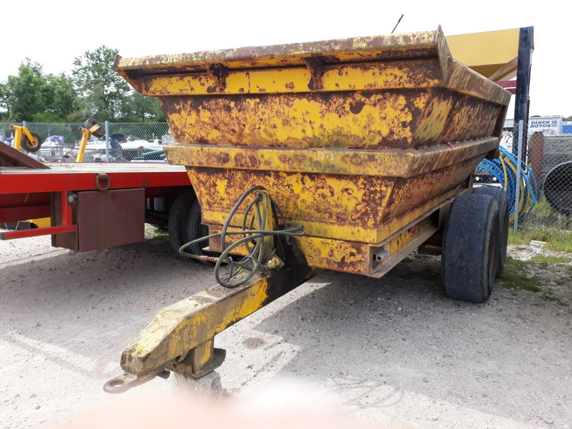 10 TON DUMP TRAILER