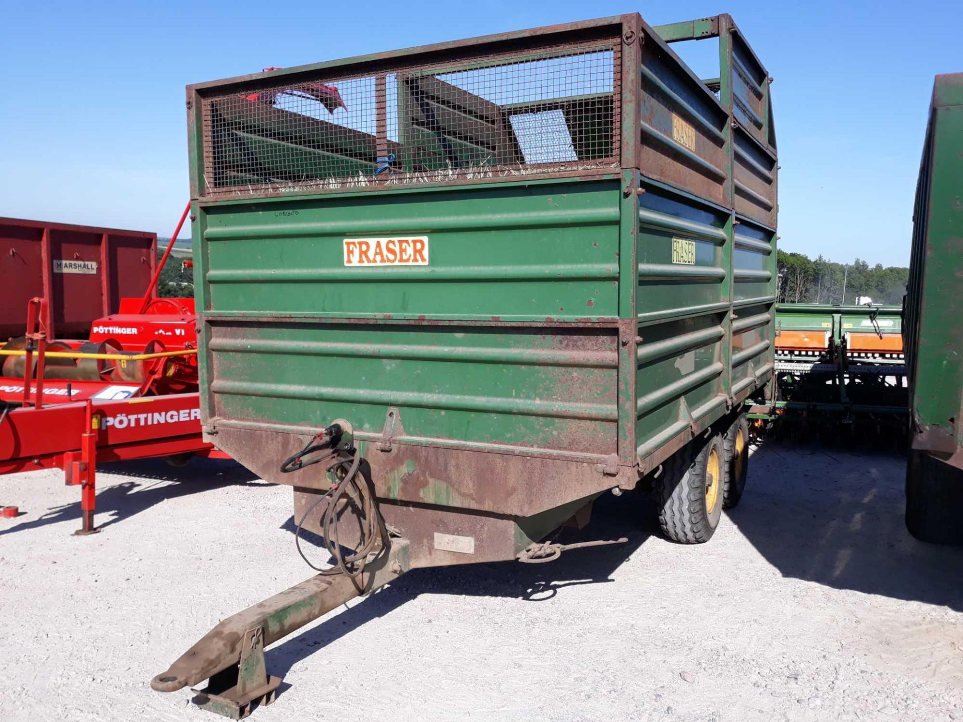 FRASER 8 TON SILAGE TRAILER