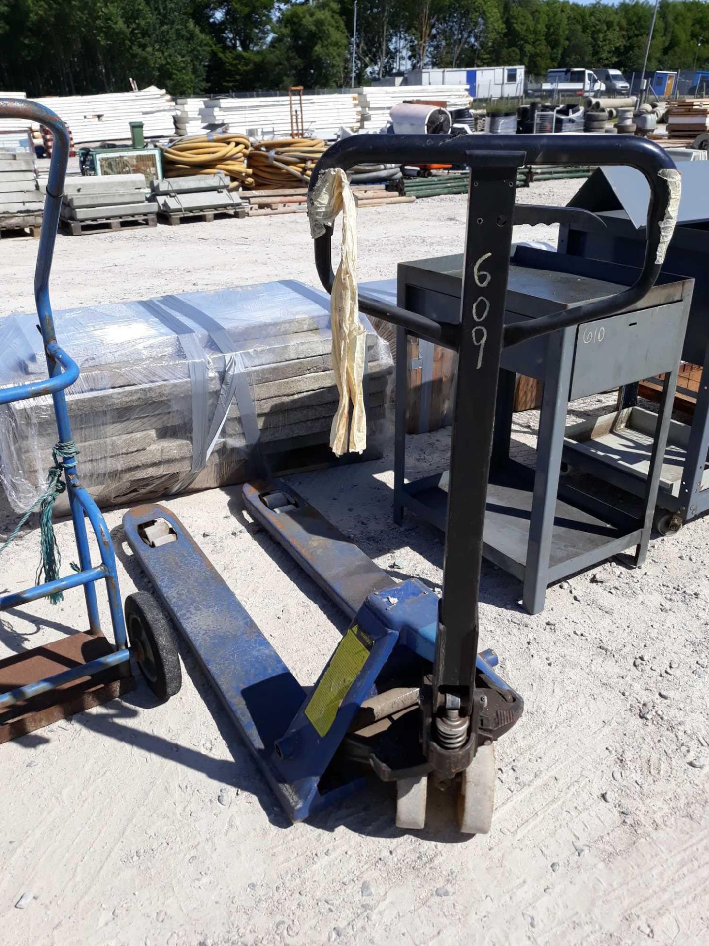 PALLET TRUCK