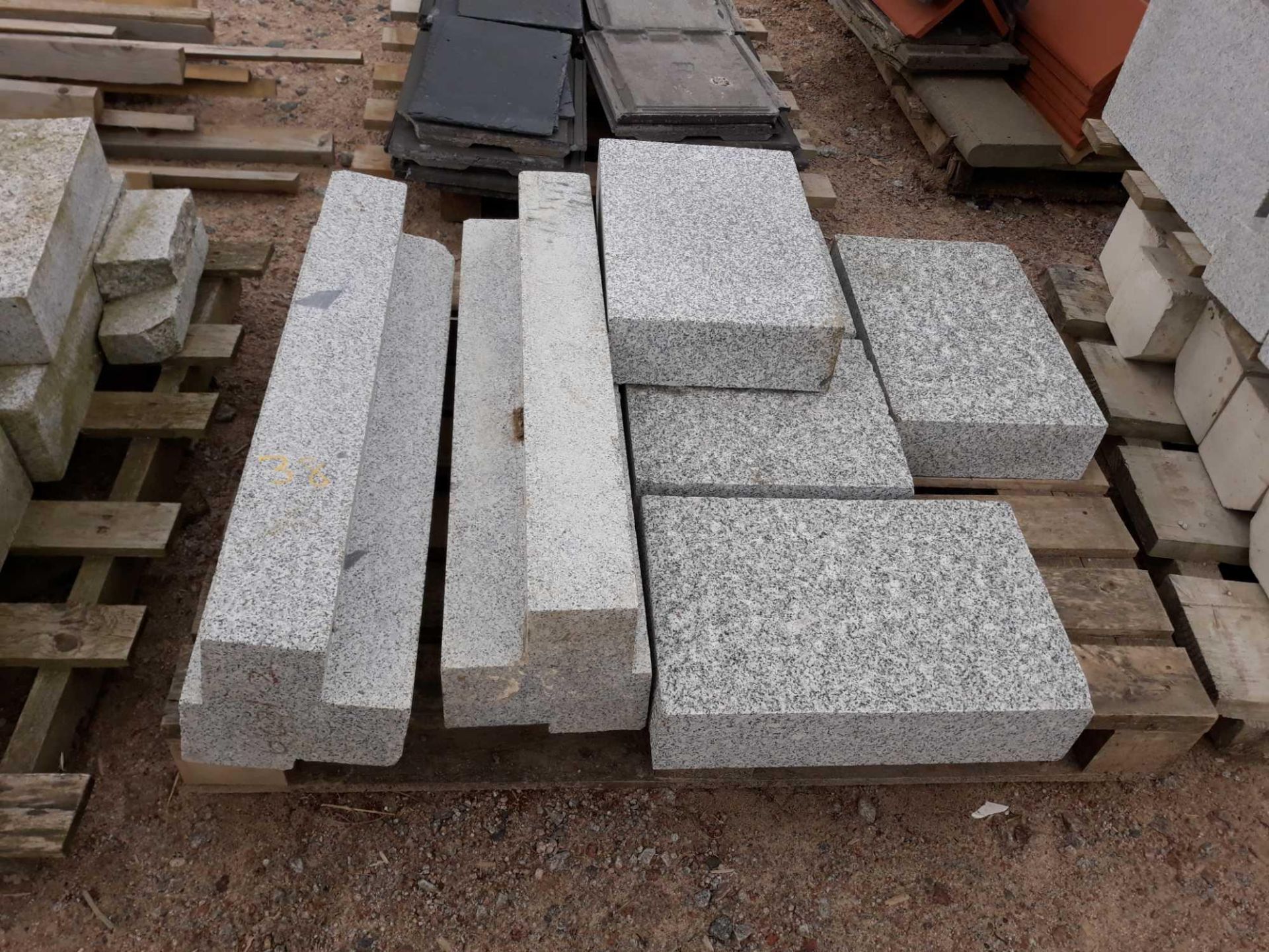 DRESSED GRANITE