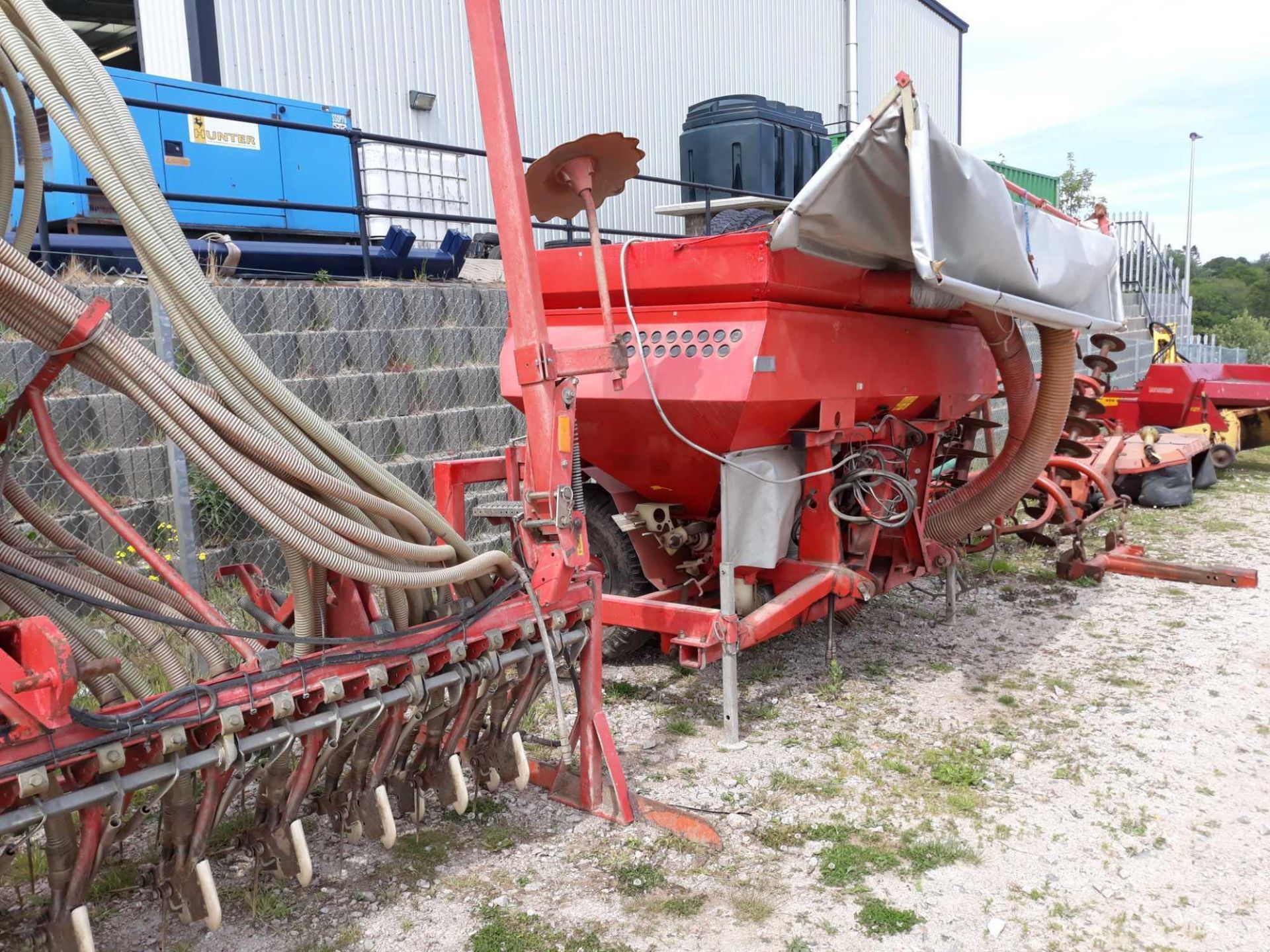 KUHN ACCORD POWER HARROW ONE PASS WITH PTO & C/BOX IN P/CAB - Image 3 of 4
