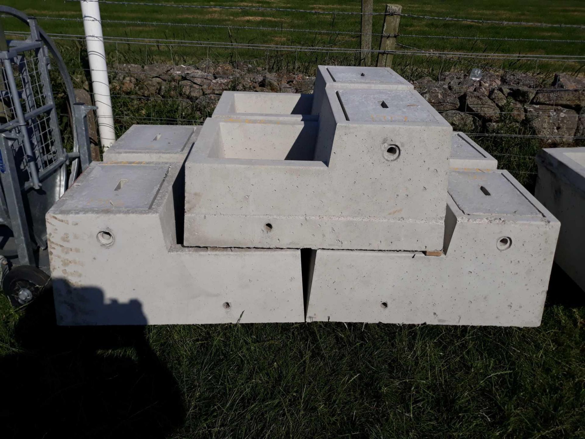 CEMENT WATER TROUGH