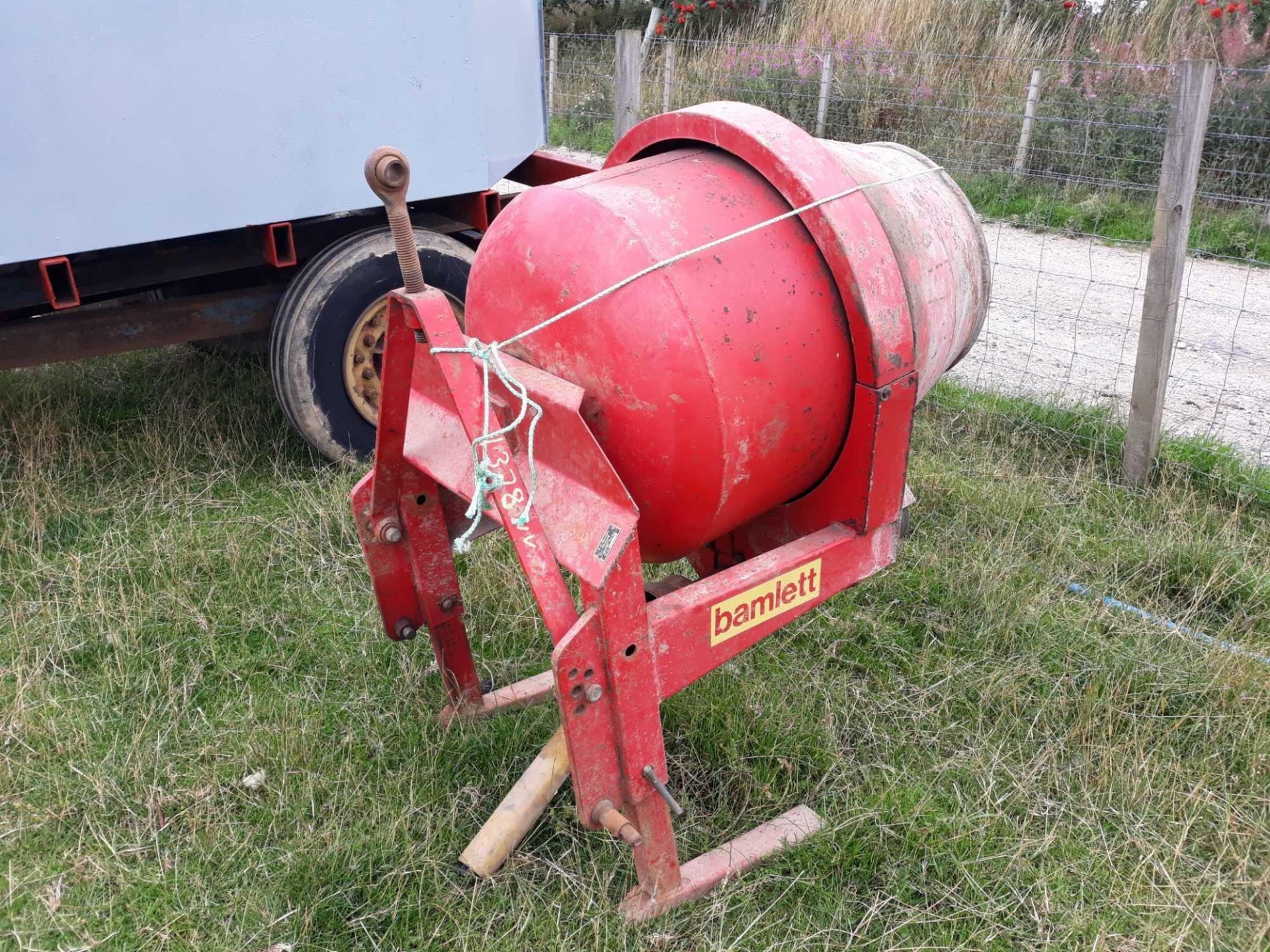 BAMLETT 3 POINT LINKAGE CEMENT MIXER WITH PTO