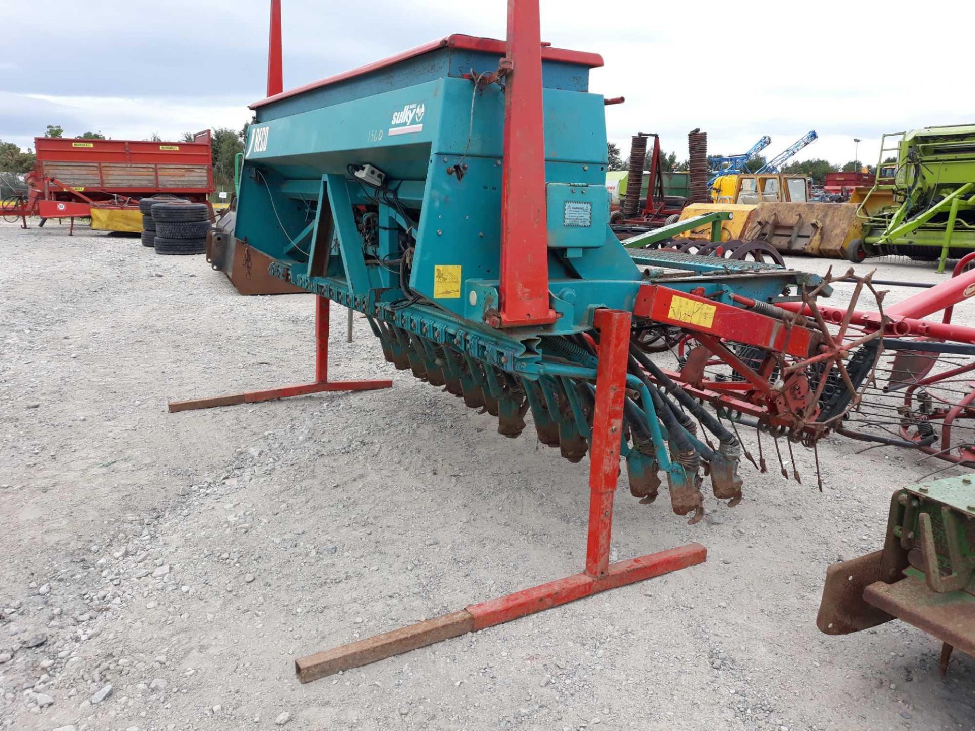 RECO SULKY GRAIN DRILL WITH C/BOX & MANUAL IN P/CABIN