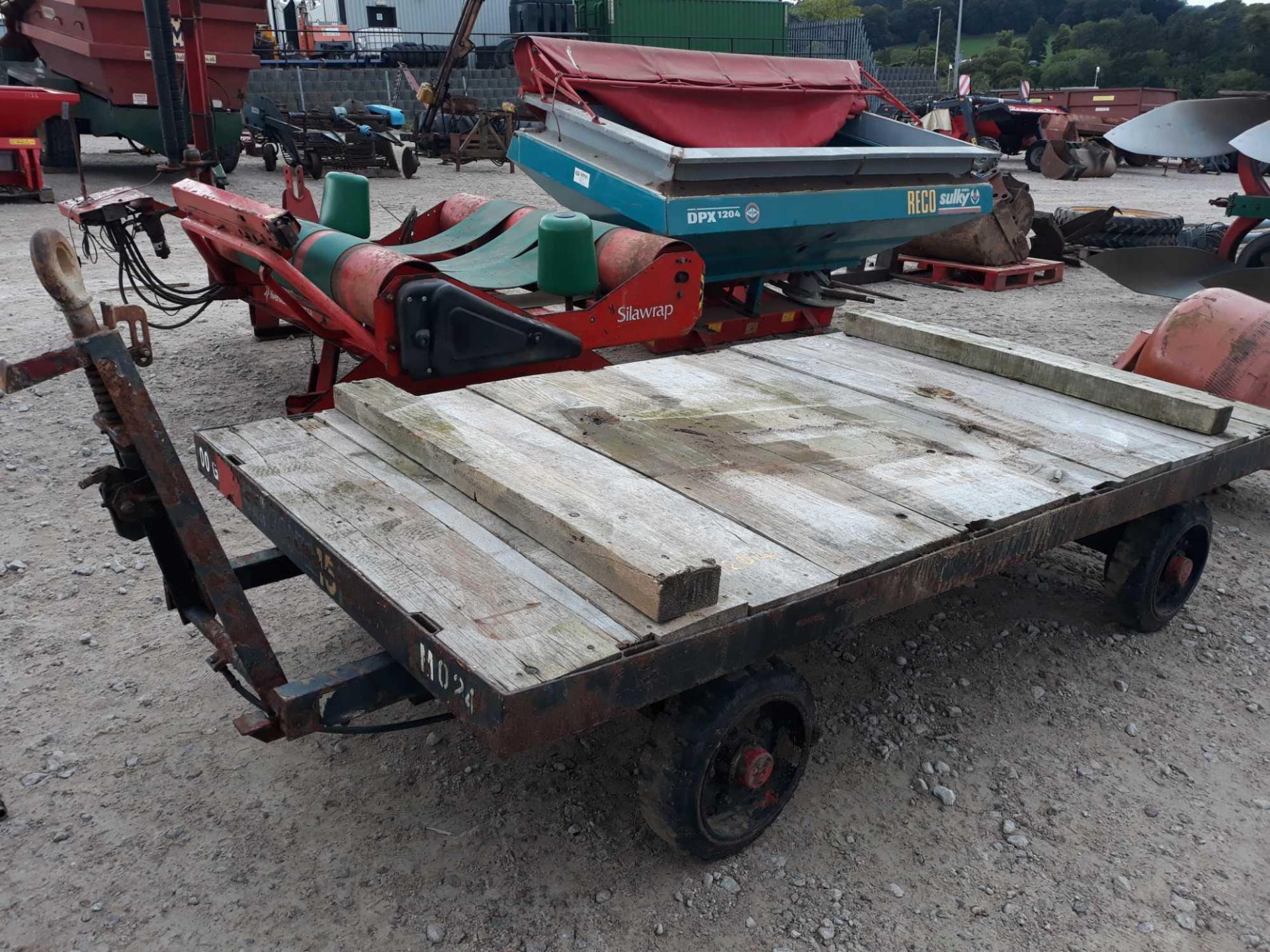 4 WHEELED YARD TRAILER - Bild 2 aus 2