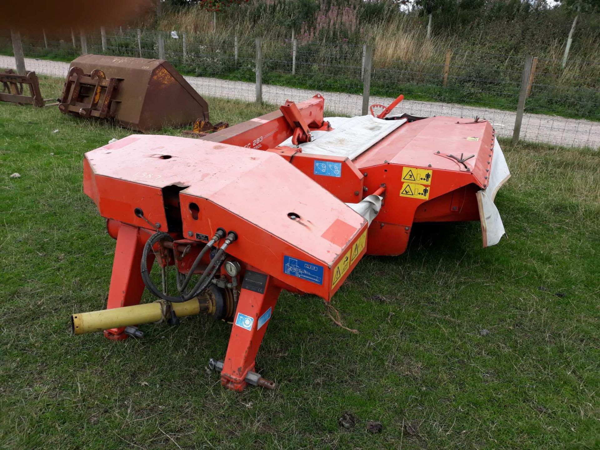 KUHN MOWER WITH PTO