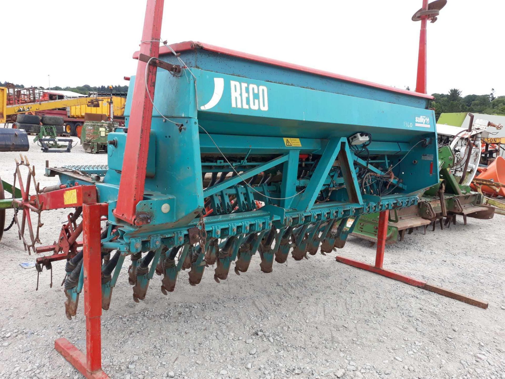 RECO SULKY GRAIN DRILL WITH C/BOX & MANUAL IN P/CABIN - Image 2 of 2