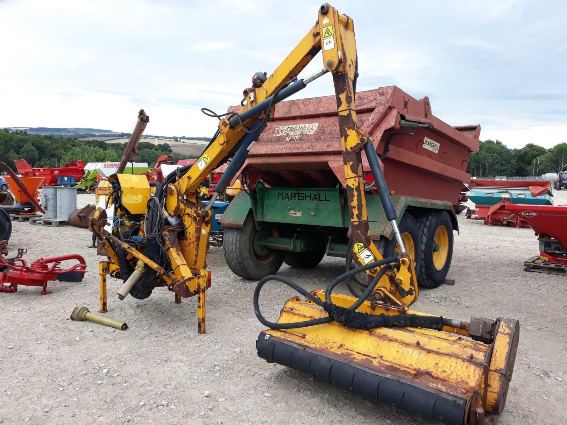 BOMFORD HEDGE CUTTER WITH PTO