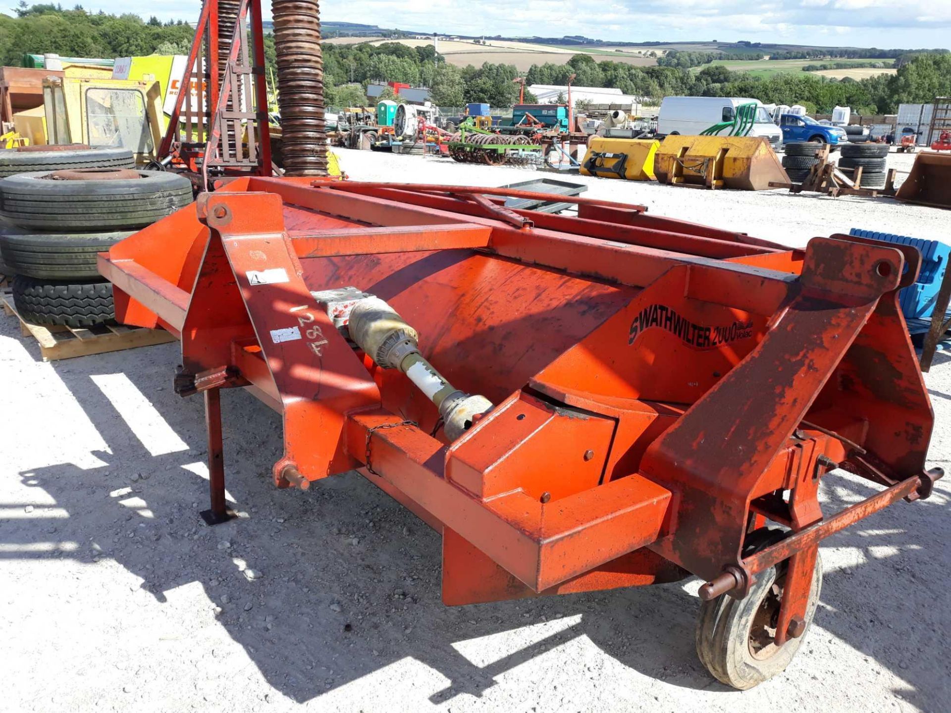 VOLAC 2000 SWATHWILTER WITH PTO