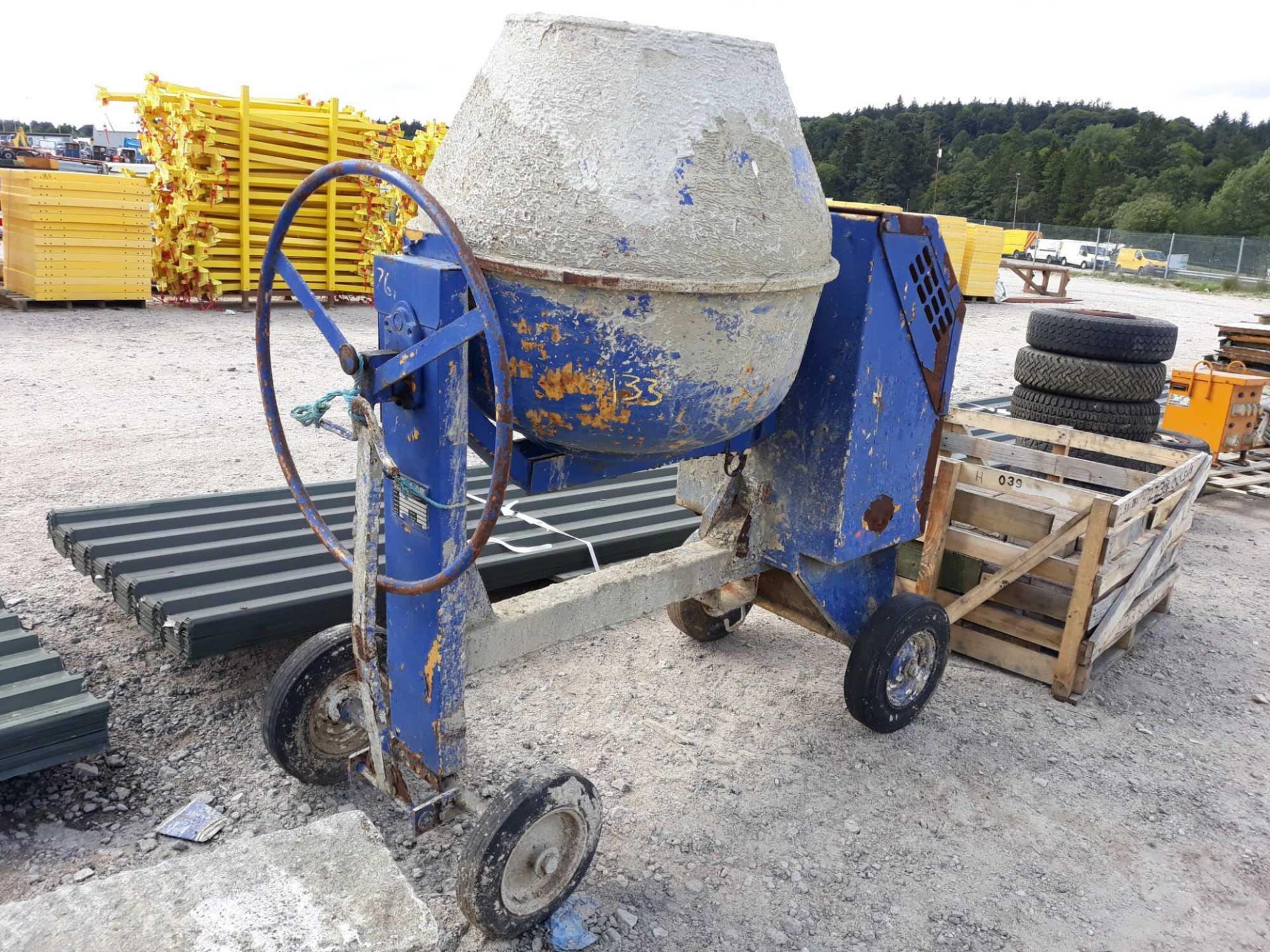 CEMENT MIXER KEY IN OFFICE