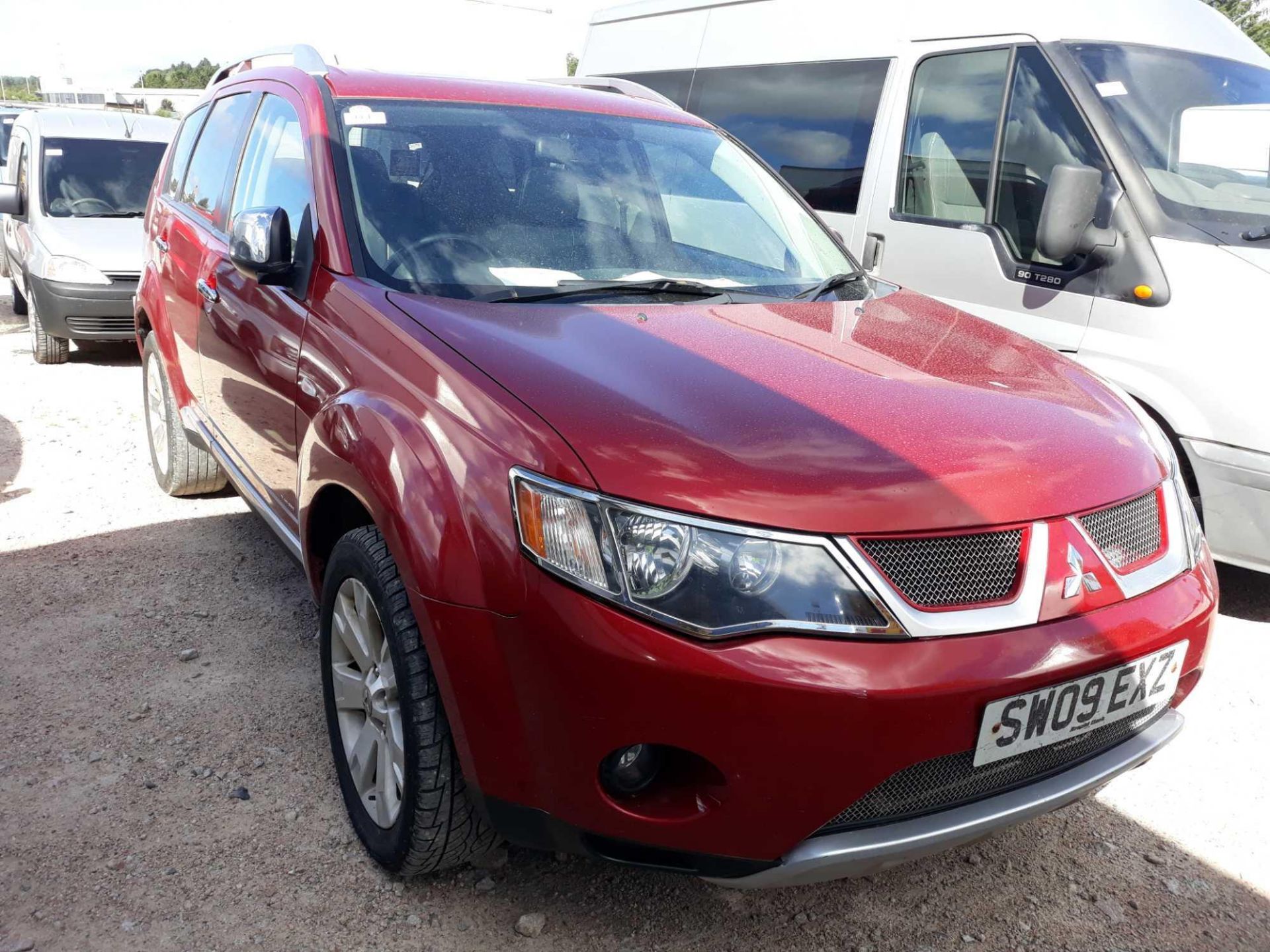 Mitsubishi Outlander Diamond Td - 2179cc Estate - Image 2 of 8