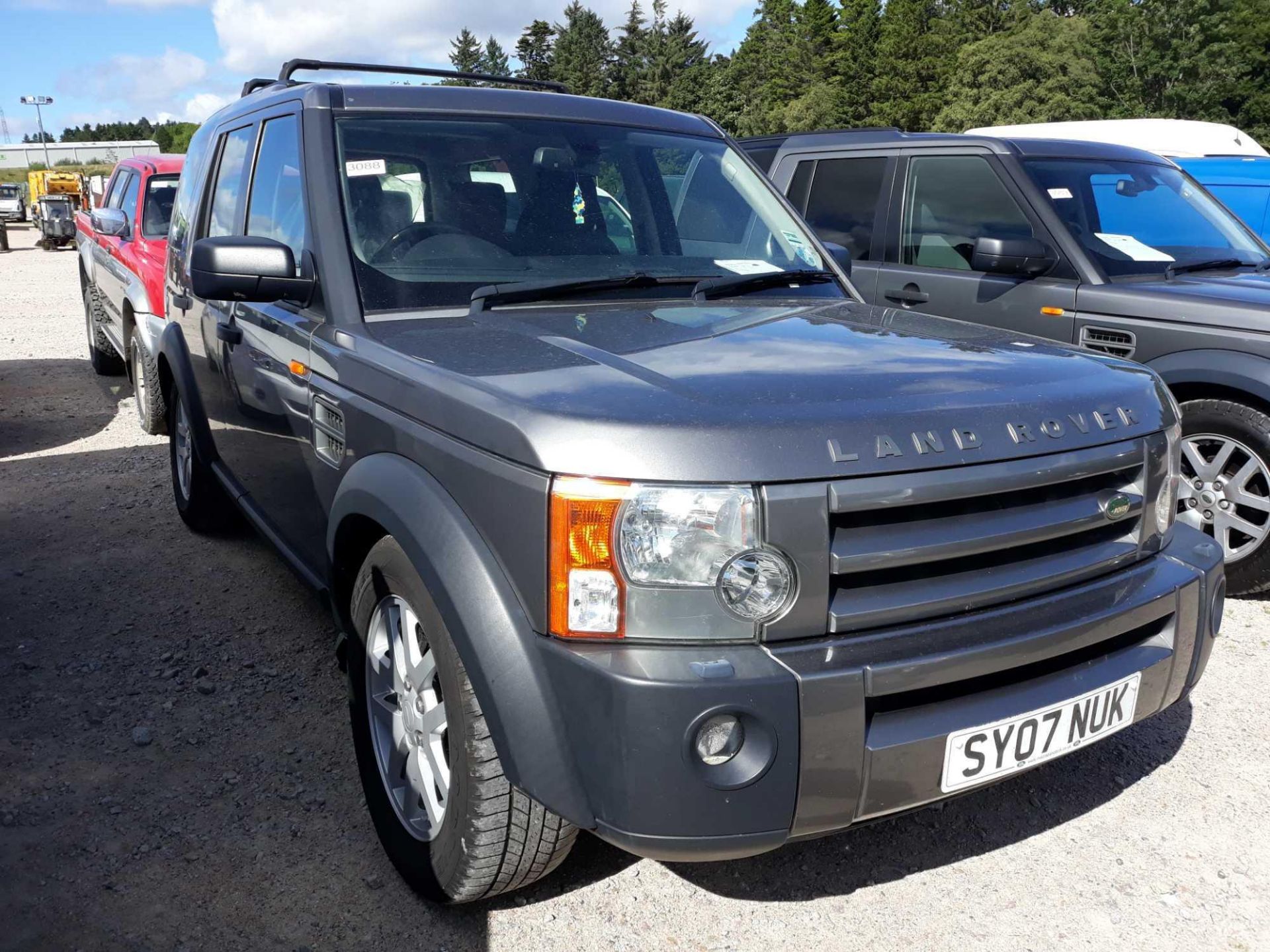 Land Rover Discovery Tdv6 Xs A - 2720cc Estate - Image 2 of 9