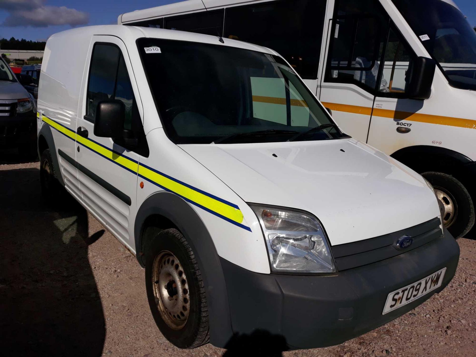 Ford Transit Conn T200 L90 - 1753cc 2 Door Van - Image 4 of 9